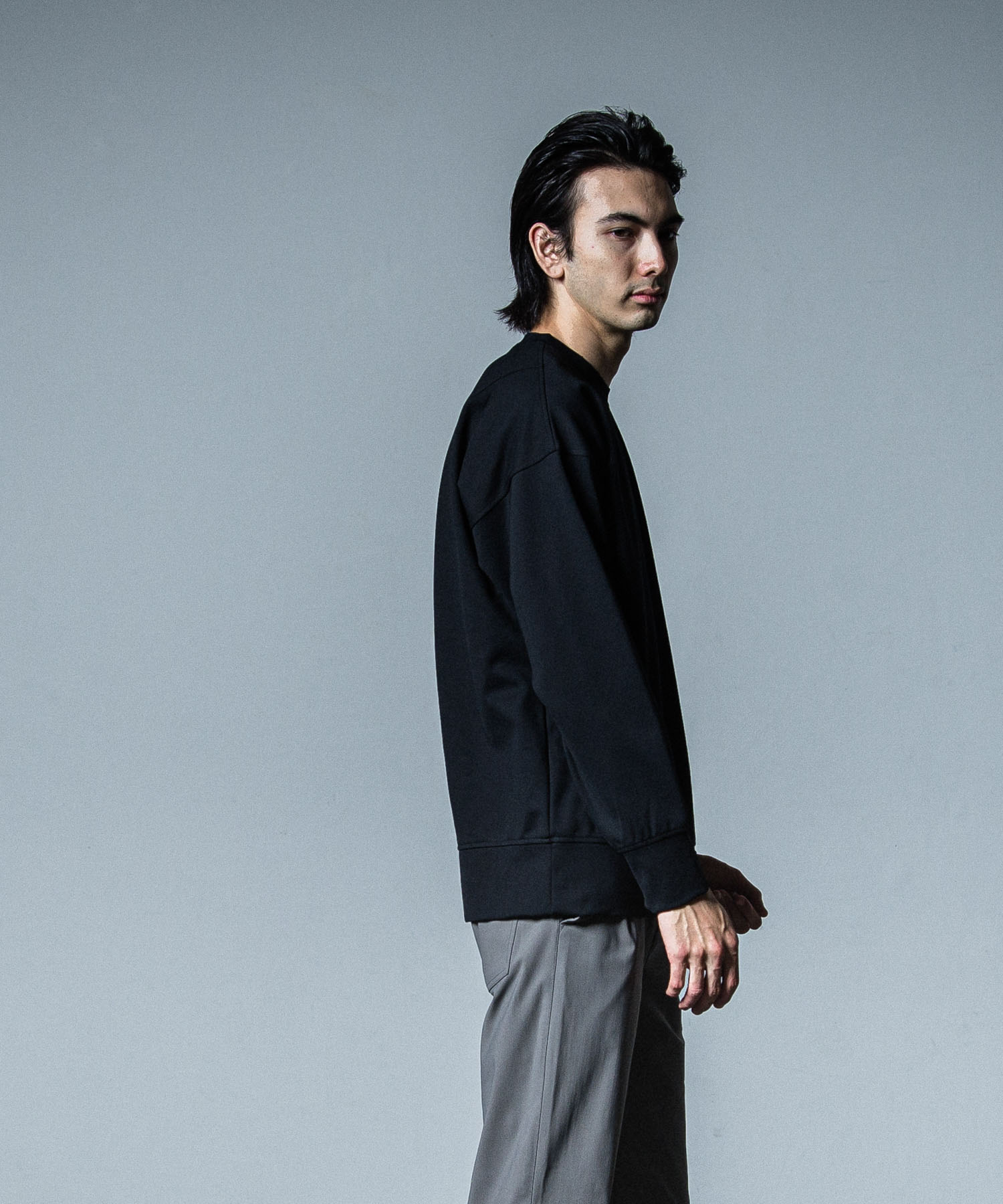 military pocket loose trainer