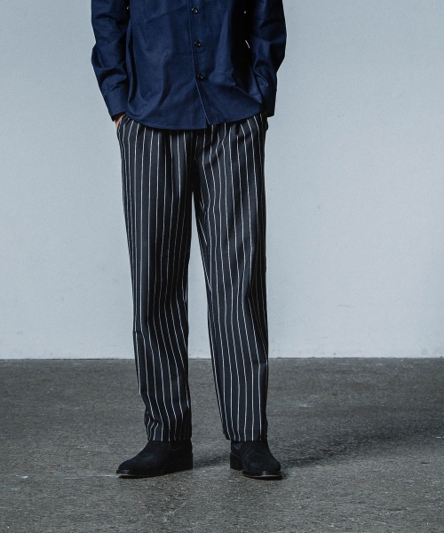 CHRIS EASY WIDE TUCK PANTS