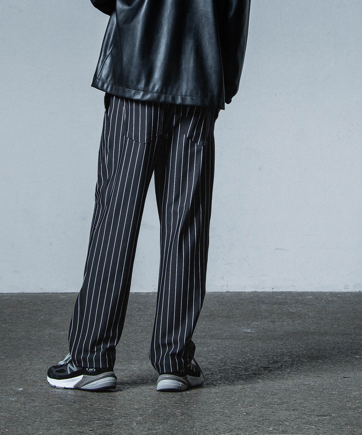 CHRIS EASY WIDE TUCK PANTS