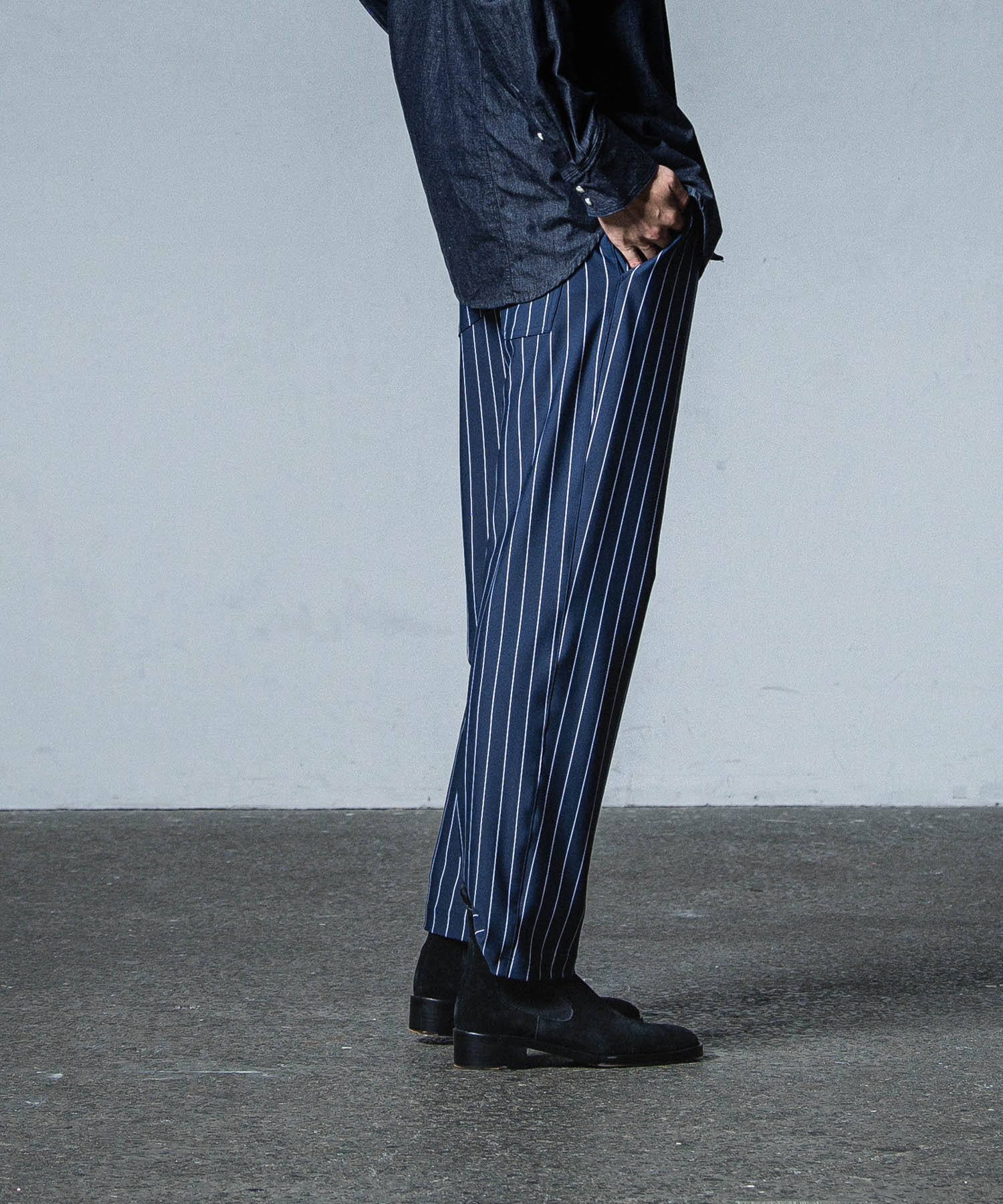 CHRIS EASY WIDE TUCK PANTS