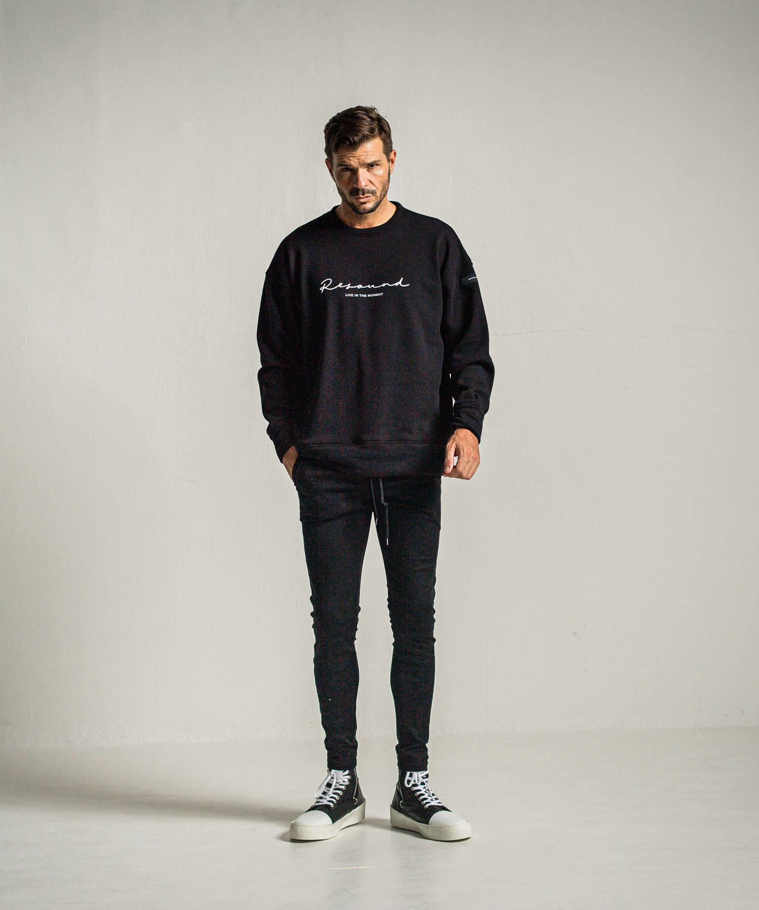 handwriting rogo velours fleece drop trainer