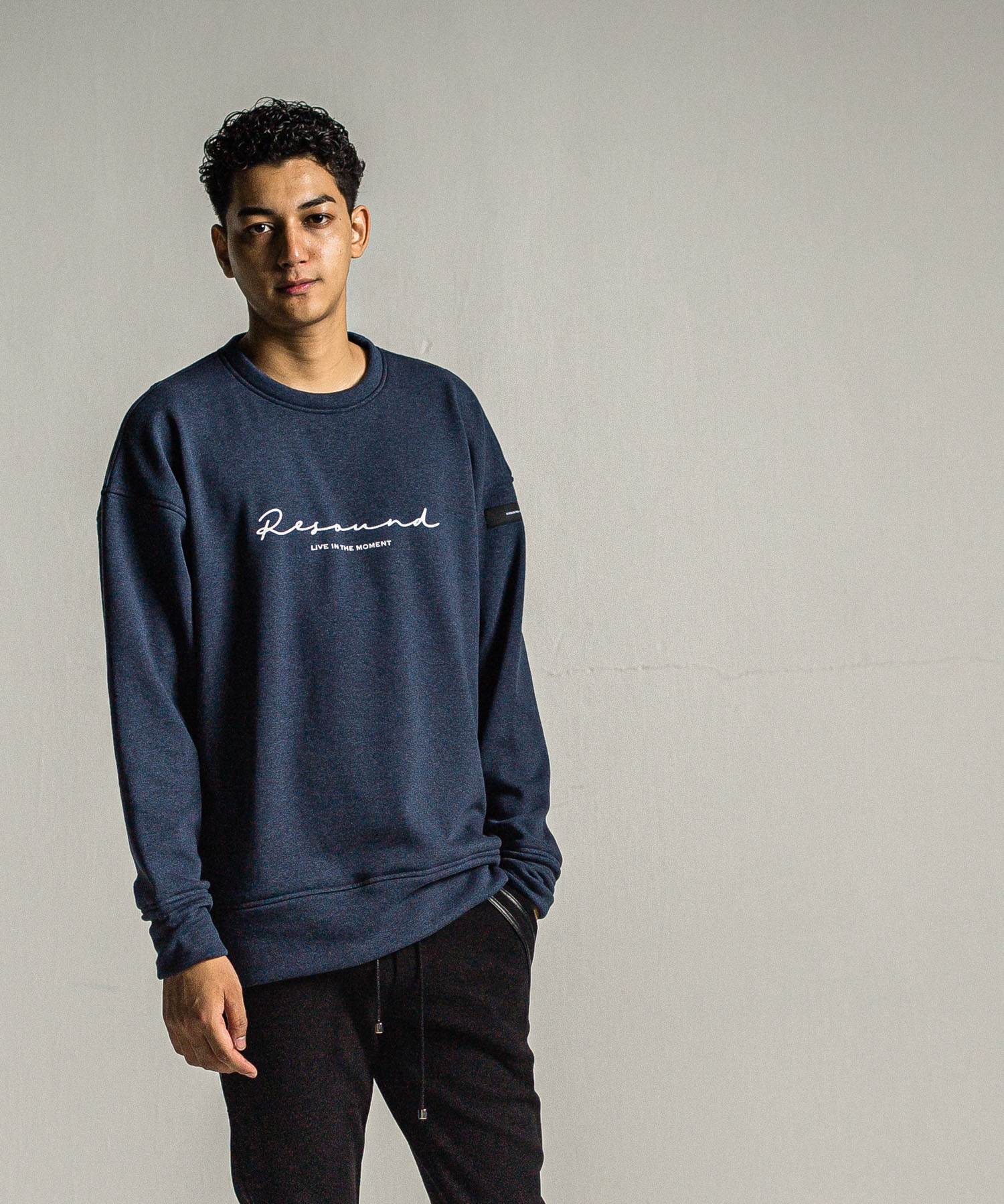 handwriting rogo velours fleece drop trainer