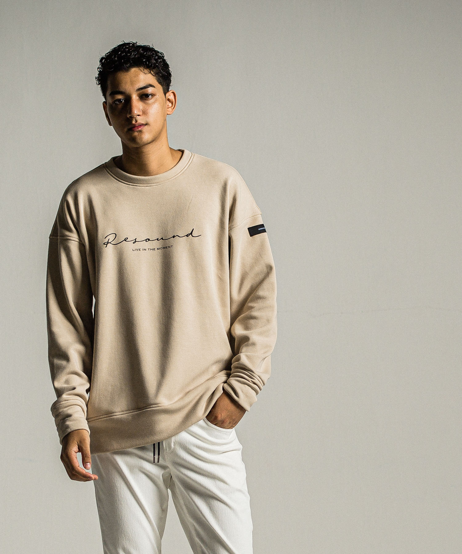 handwriting rogo velours fleece drop trainer
