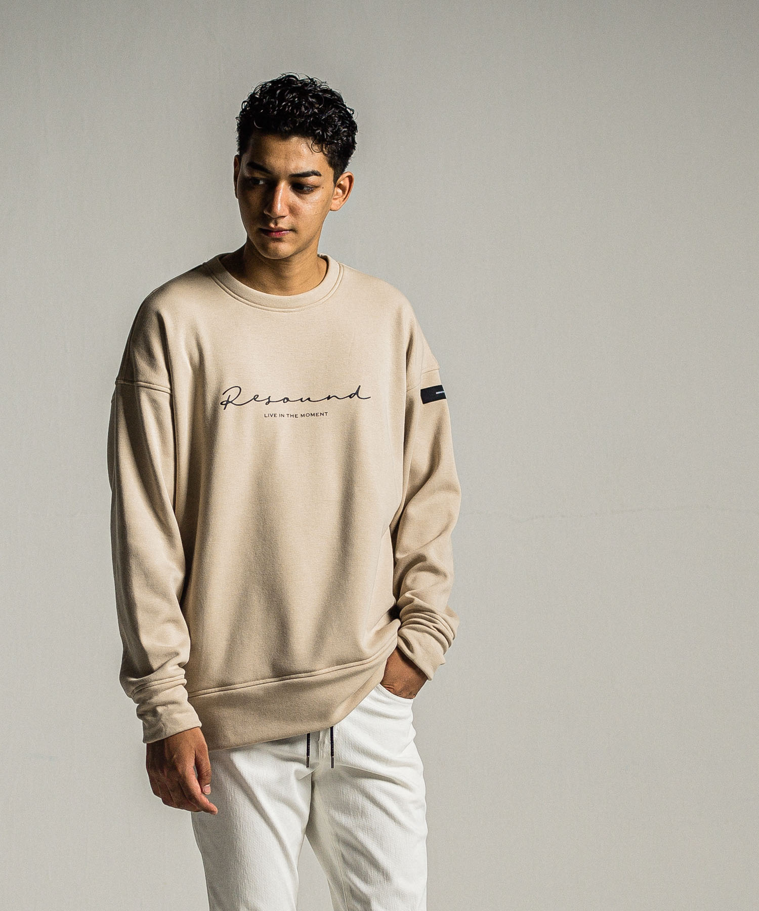 handwriting rogo velours fleece drop trainer