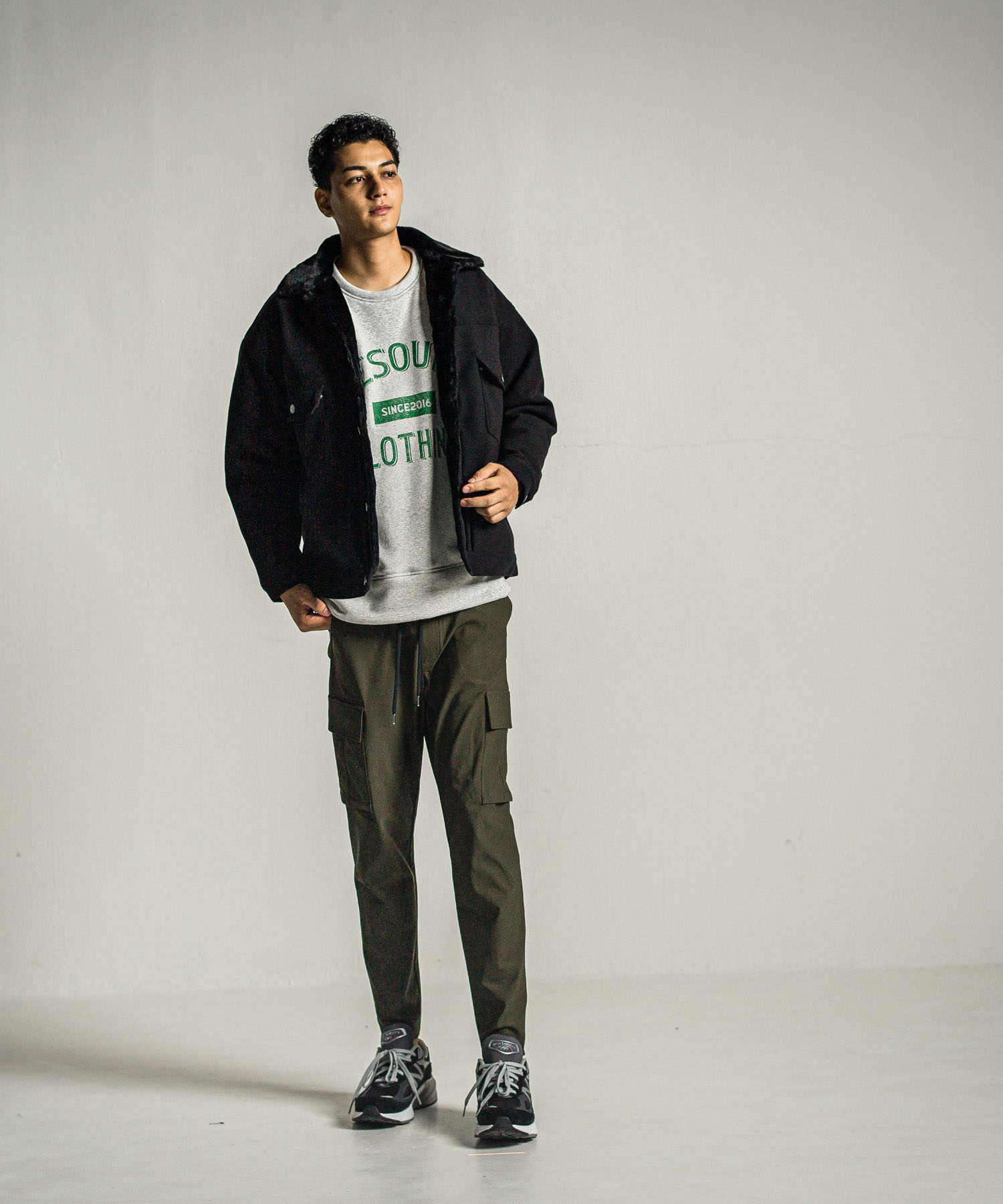 college velours fleece drop trainer