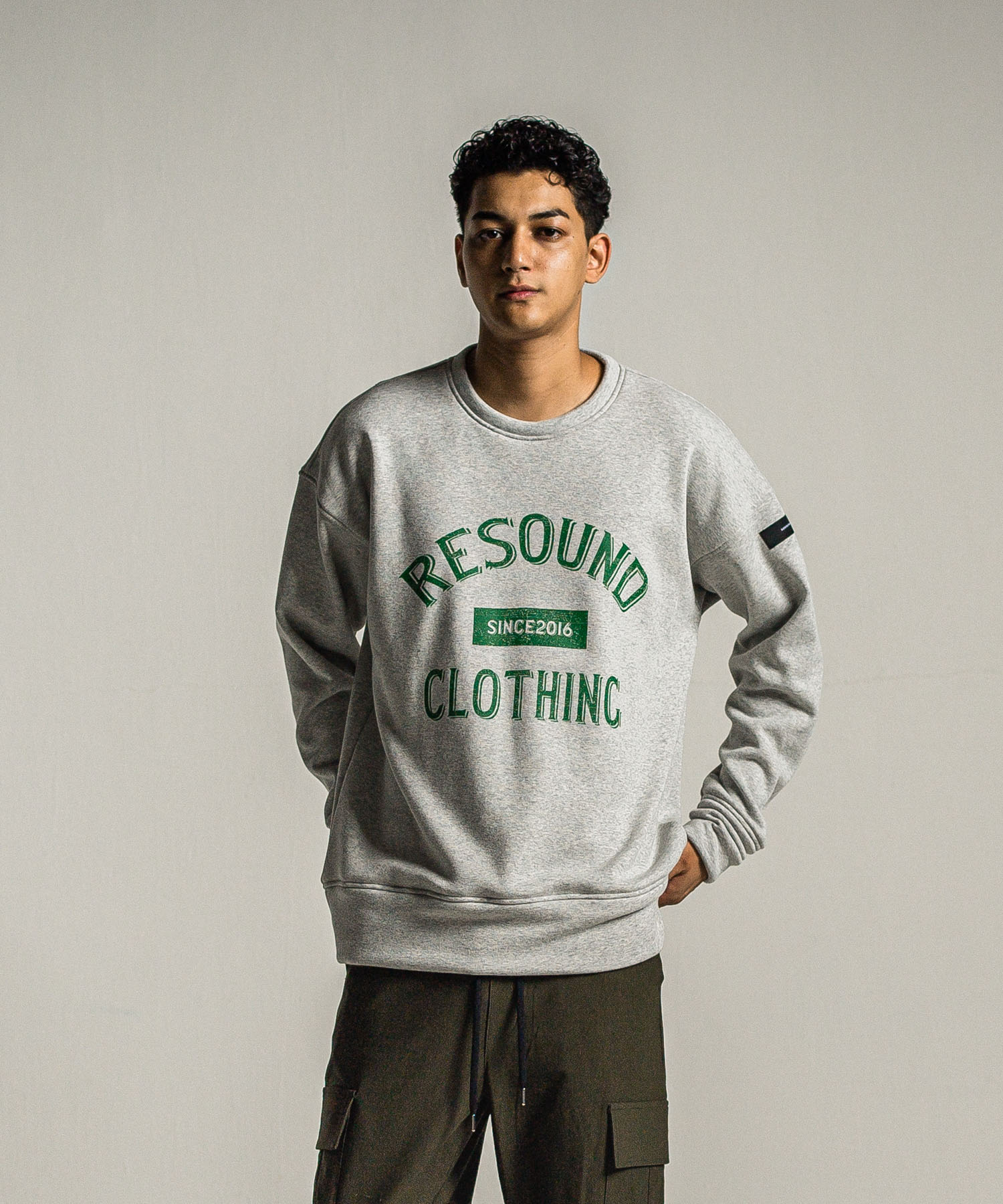 college velours fleece drop trainer