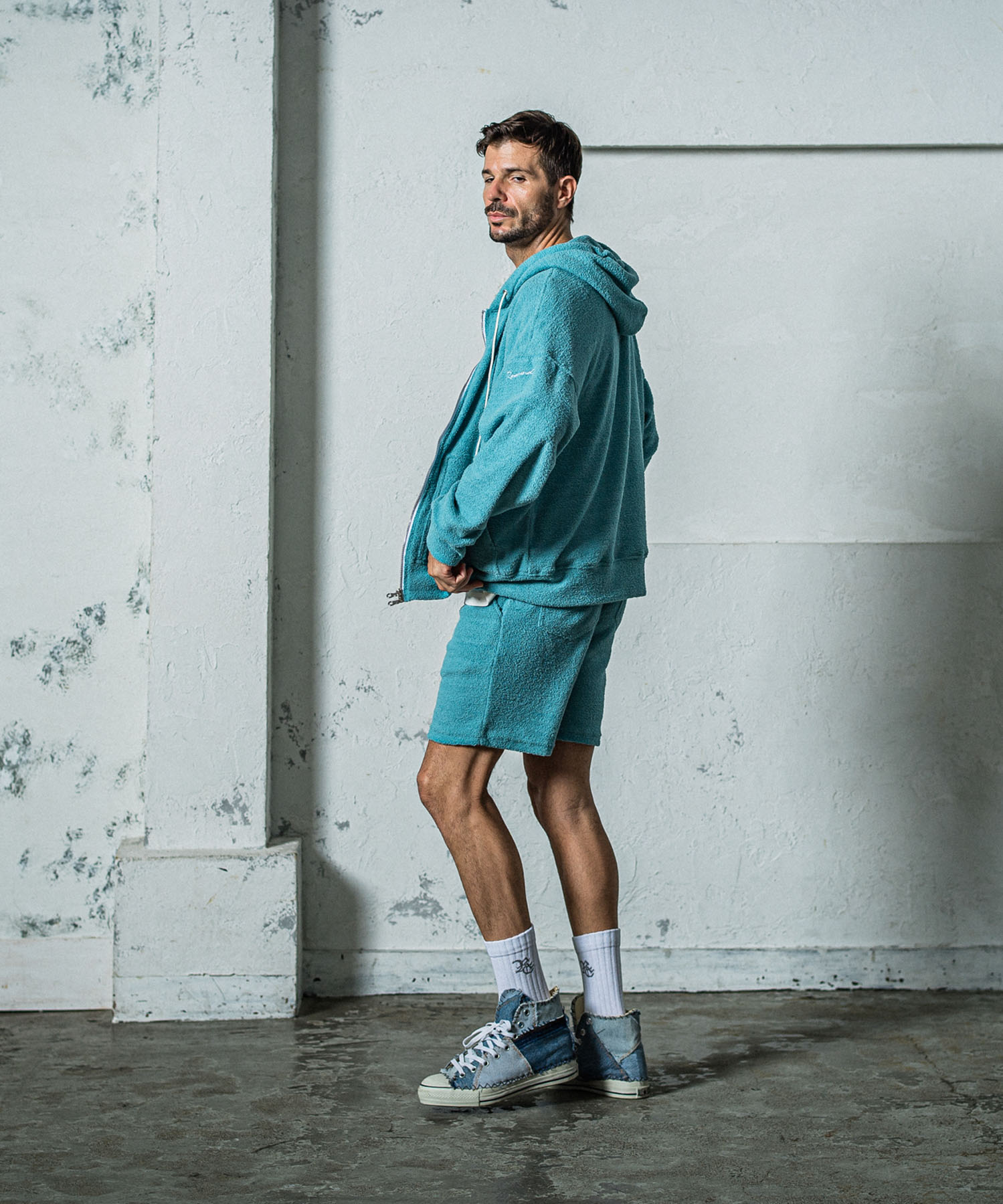 MOLE YARN PILE zip loose hoodie