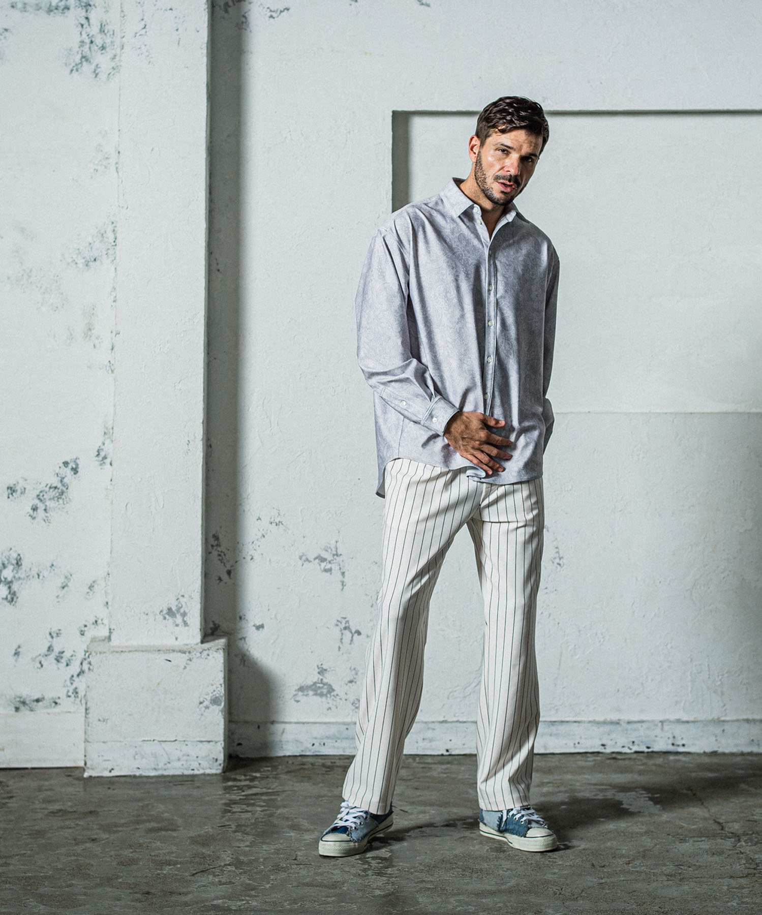 CHRIS　EASY WIDE TUCK PANTS