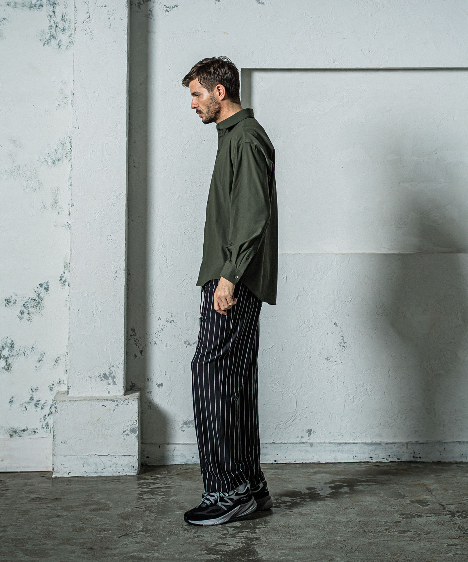 CHRIS　EASY WIDE TUCK PANTS
