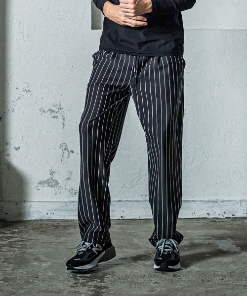 CHRIS　EASY WIDE TUCK PANTS