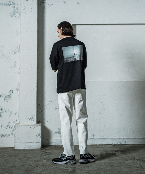 BACK Photo　OVER　 TEE
