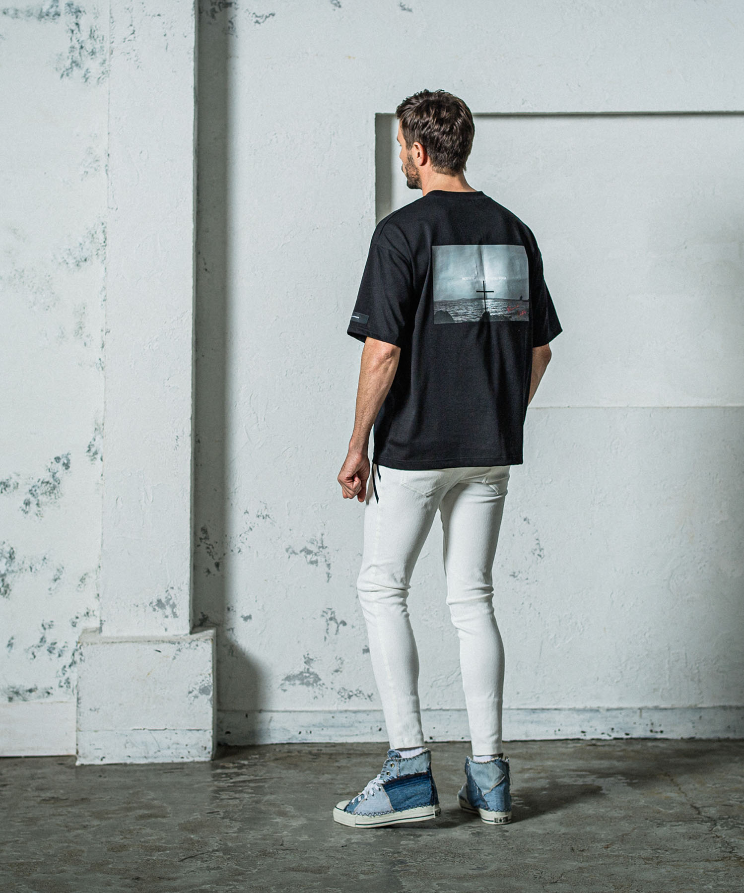 BACK Photo　OVER　 TEE