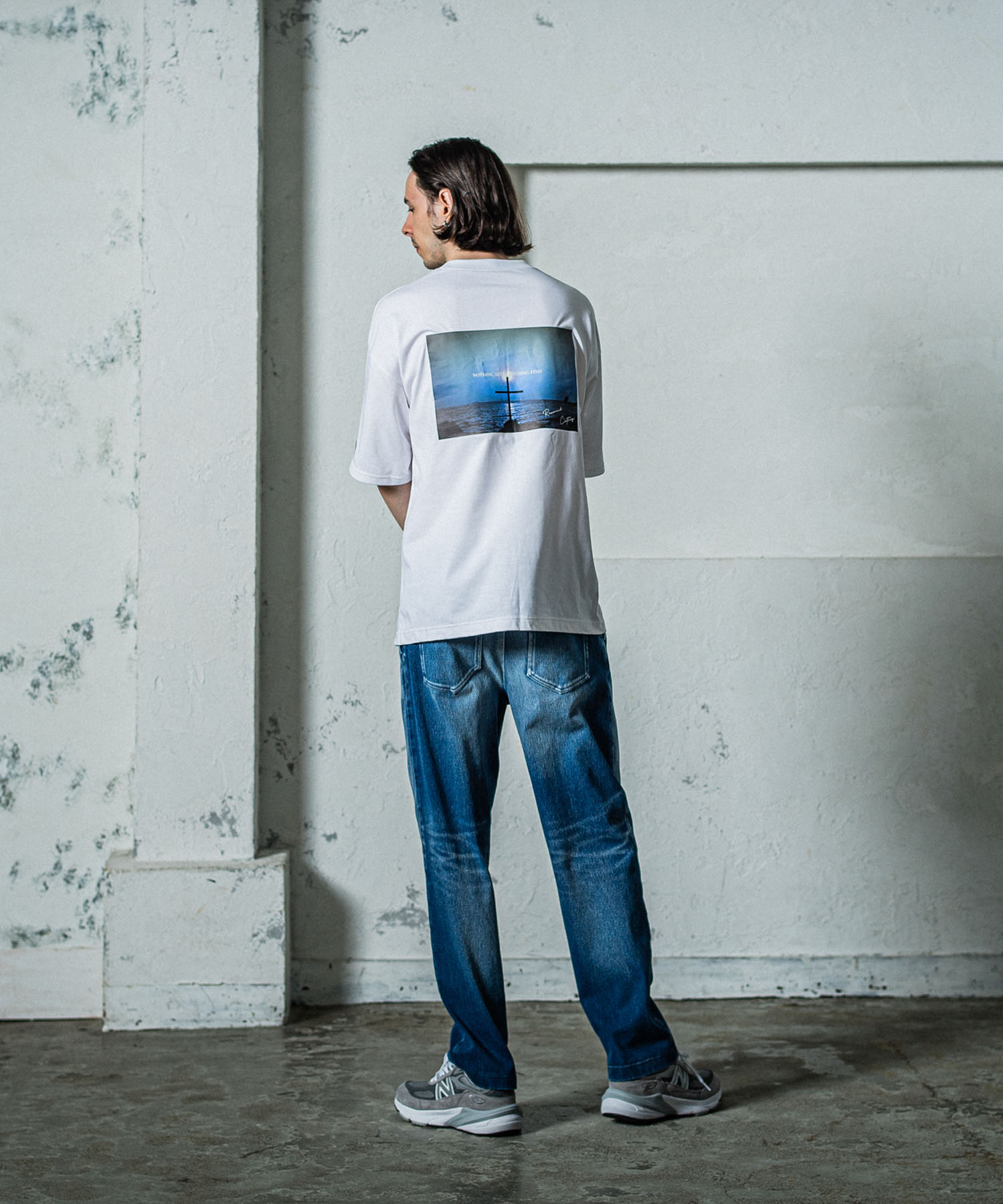 BACK Photo　OVER　 TEE