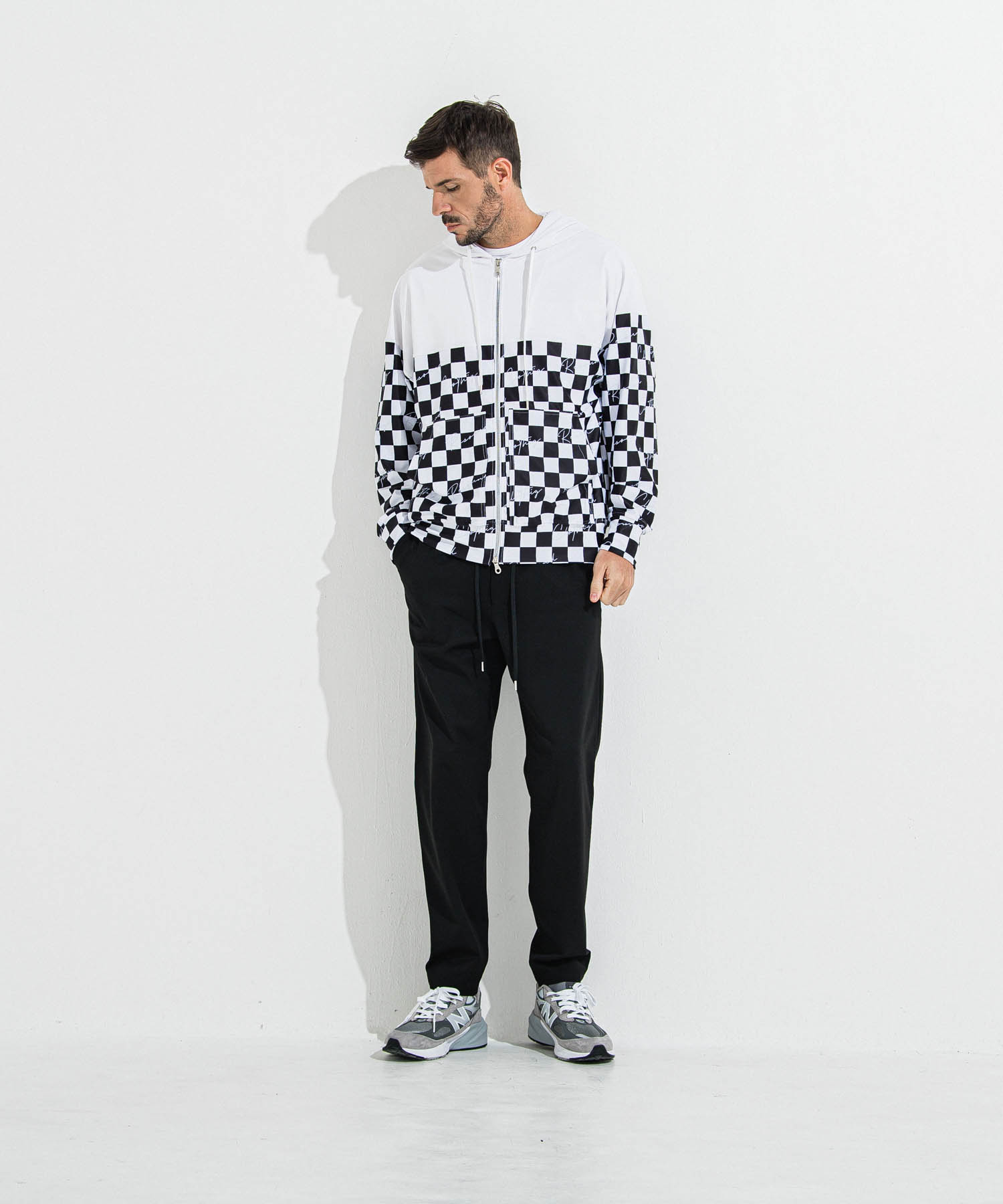 RUSH  OVER  ZIPUP　HOODIE