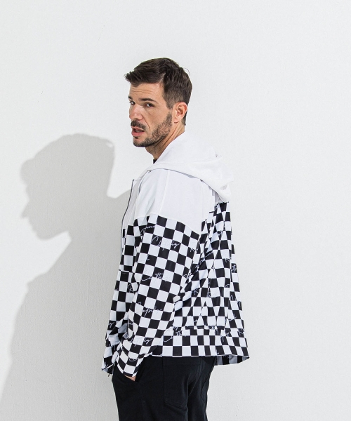 RUSH  OVER  ZIPUP　HOODIE