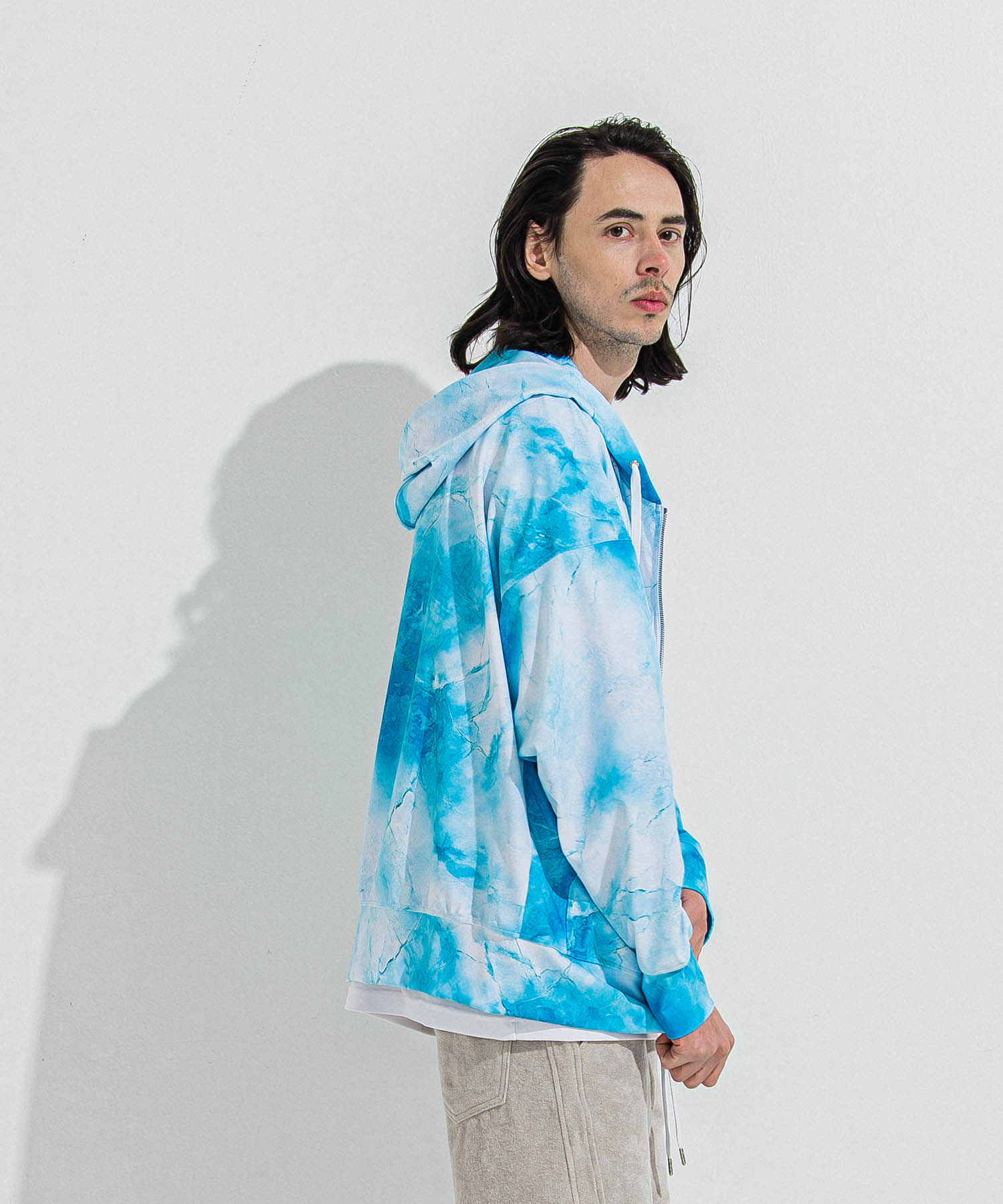 RUSH  OVER  ZIPUP　HOODIE