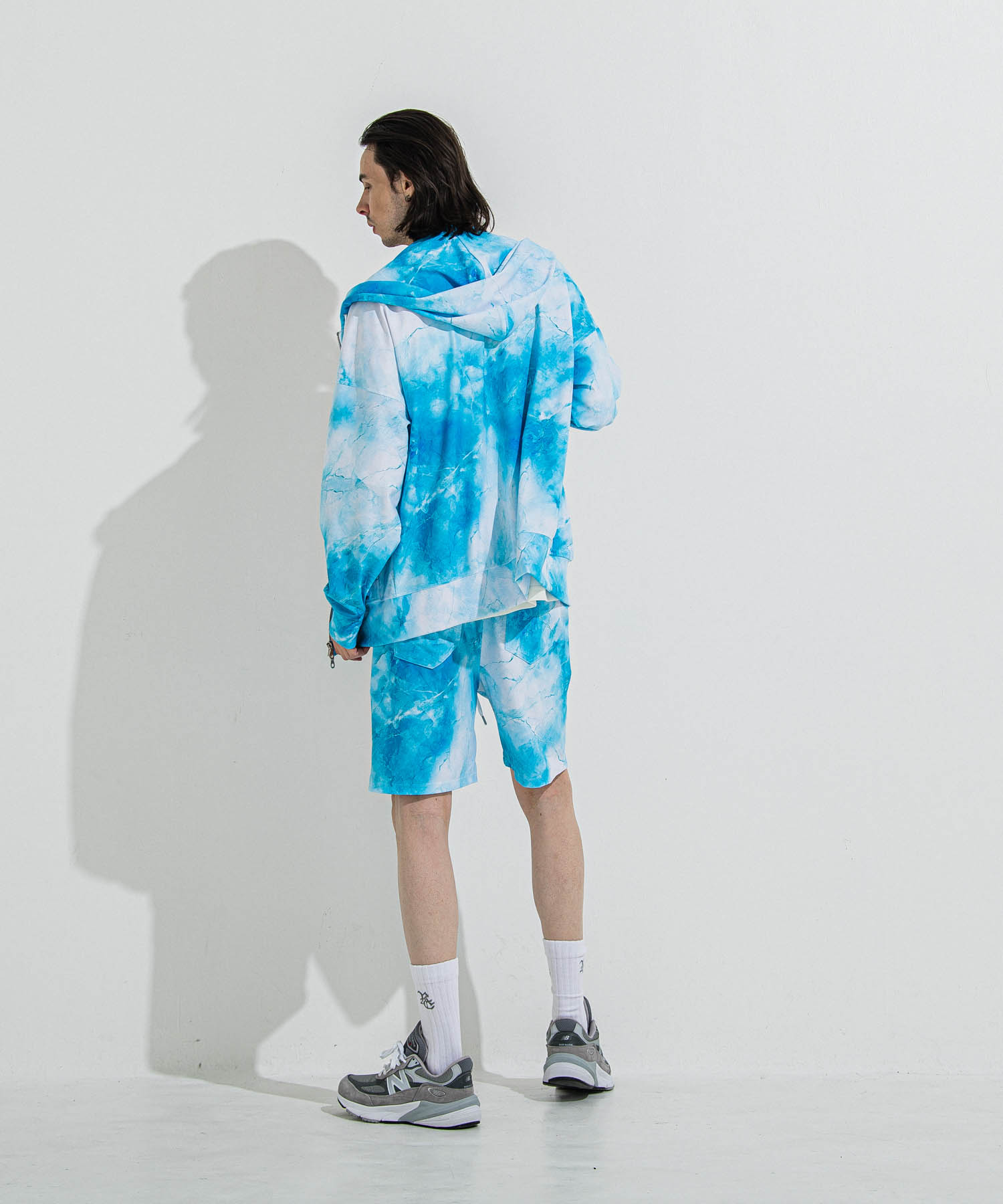 RUSH  OVER  ZIPUP　HOODIE