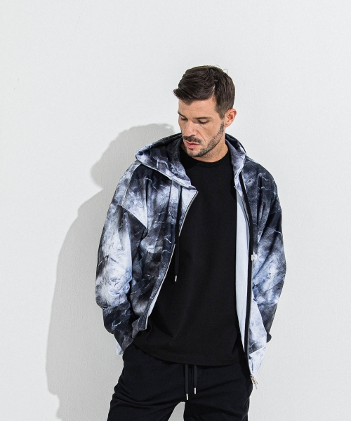 RUSH  OVER  ZIPUP　HOODIE