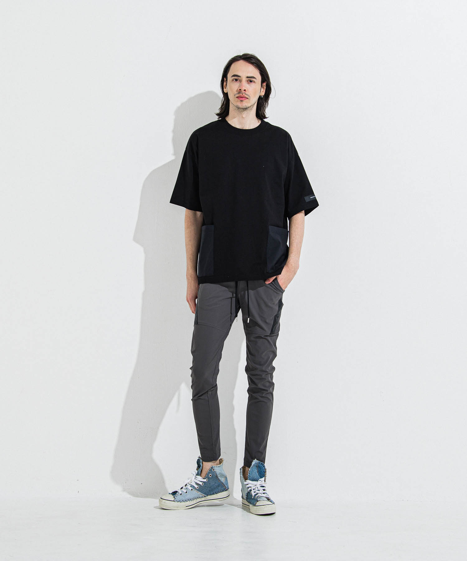 SIDE POCKET  OVER TEE
