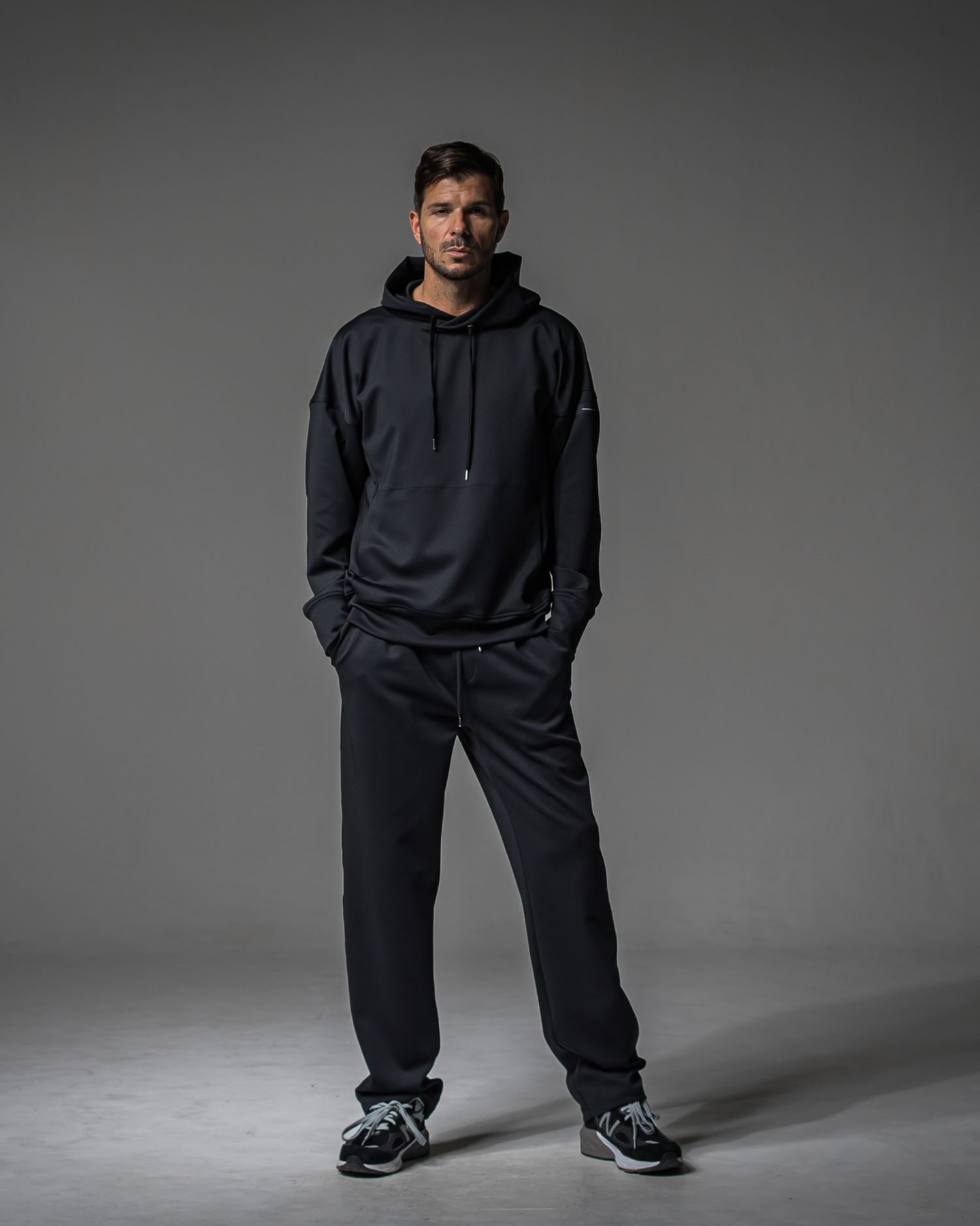 back id loose hoodie