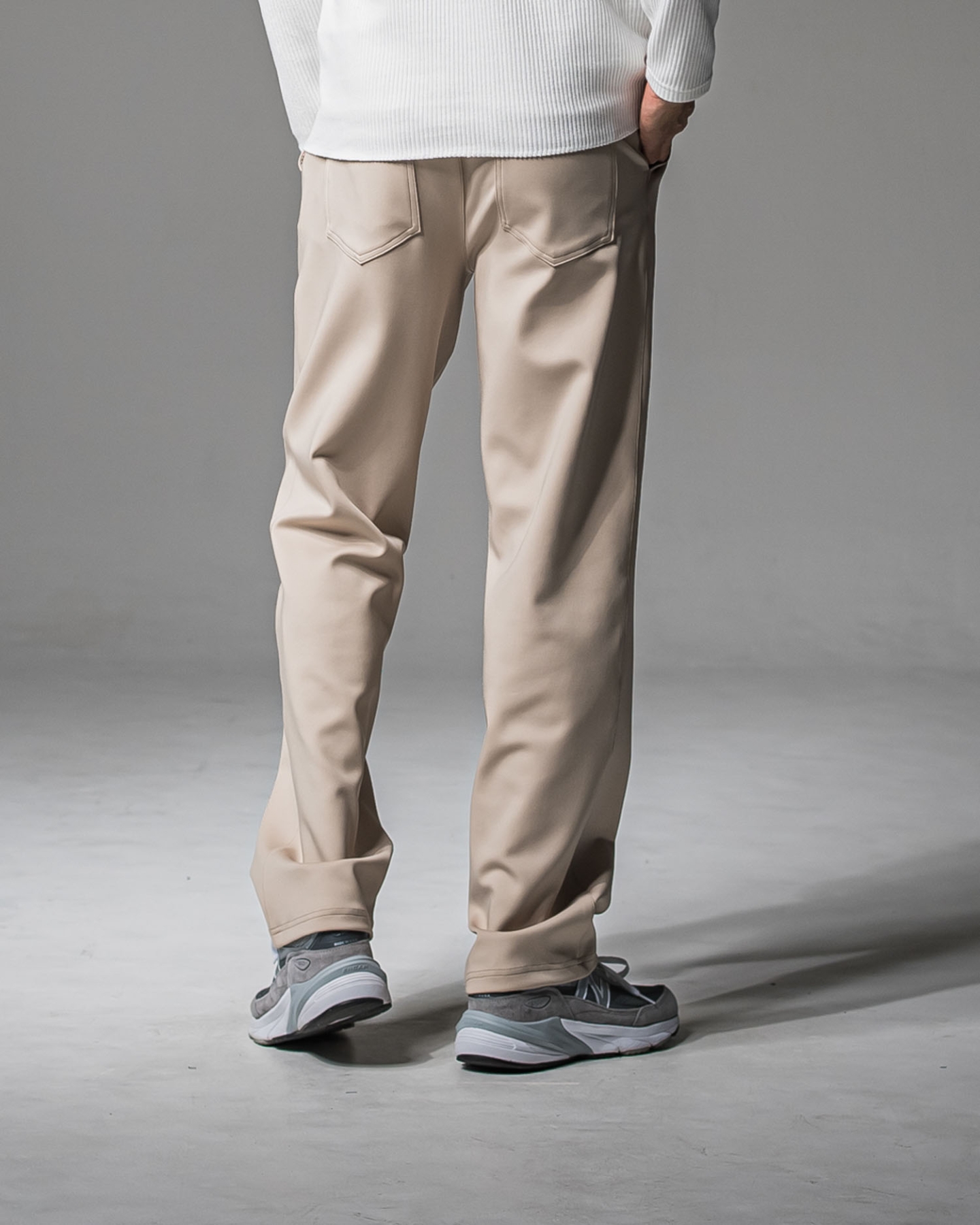 CHRIS　EASY WIDE TUCK PANTS