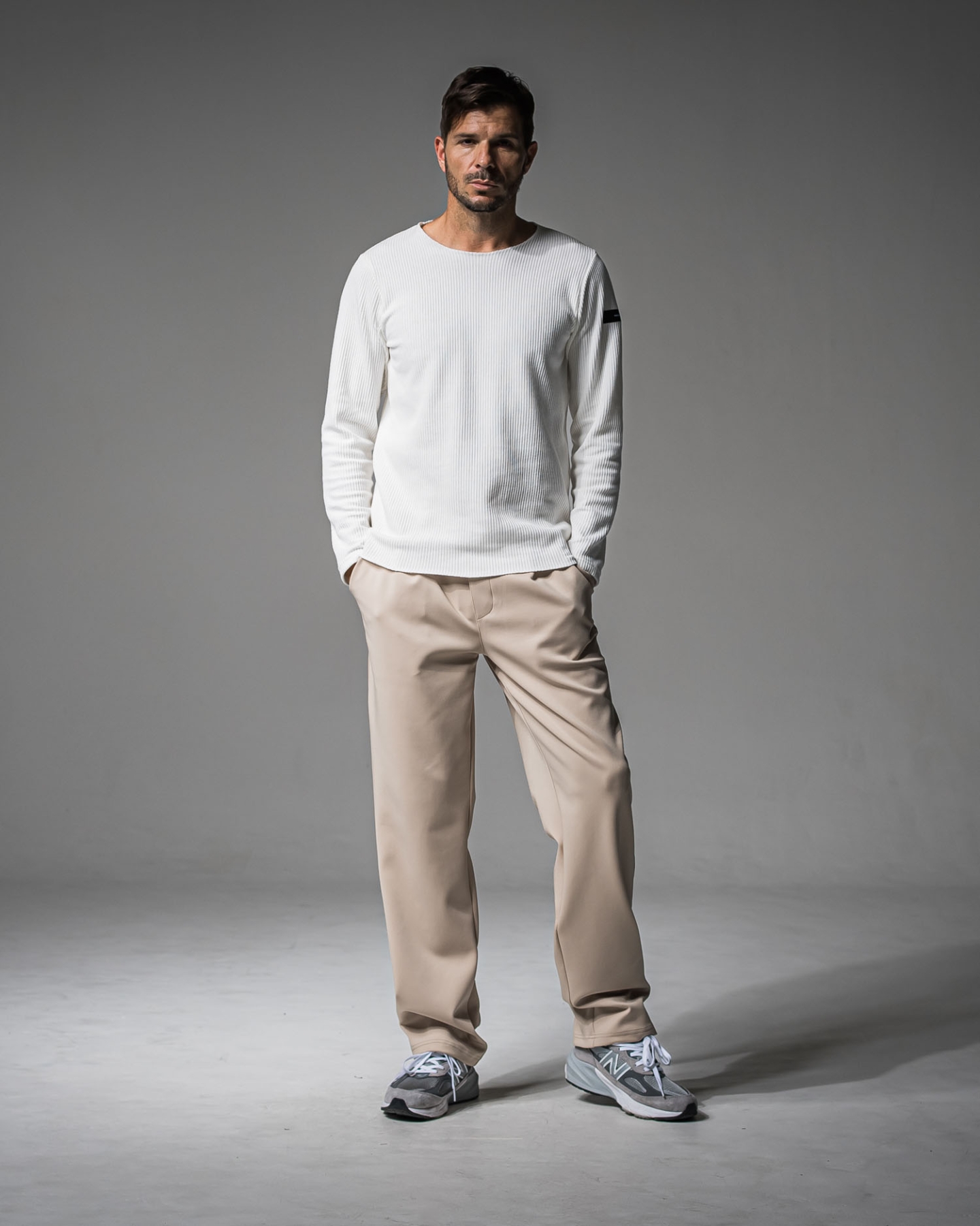 CHRIS　EASY WIDE TUCK PANTS