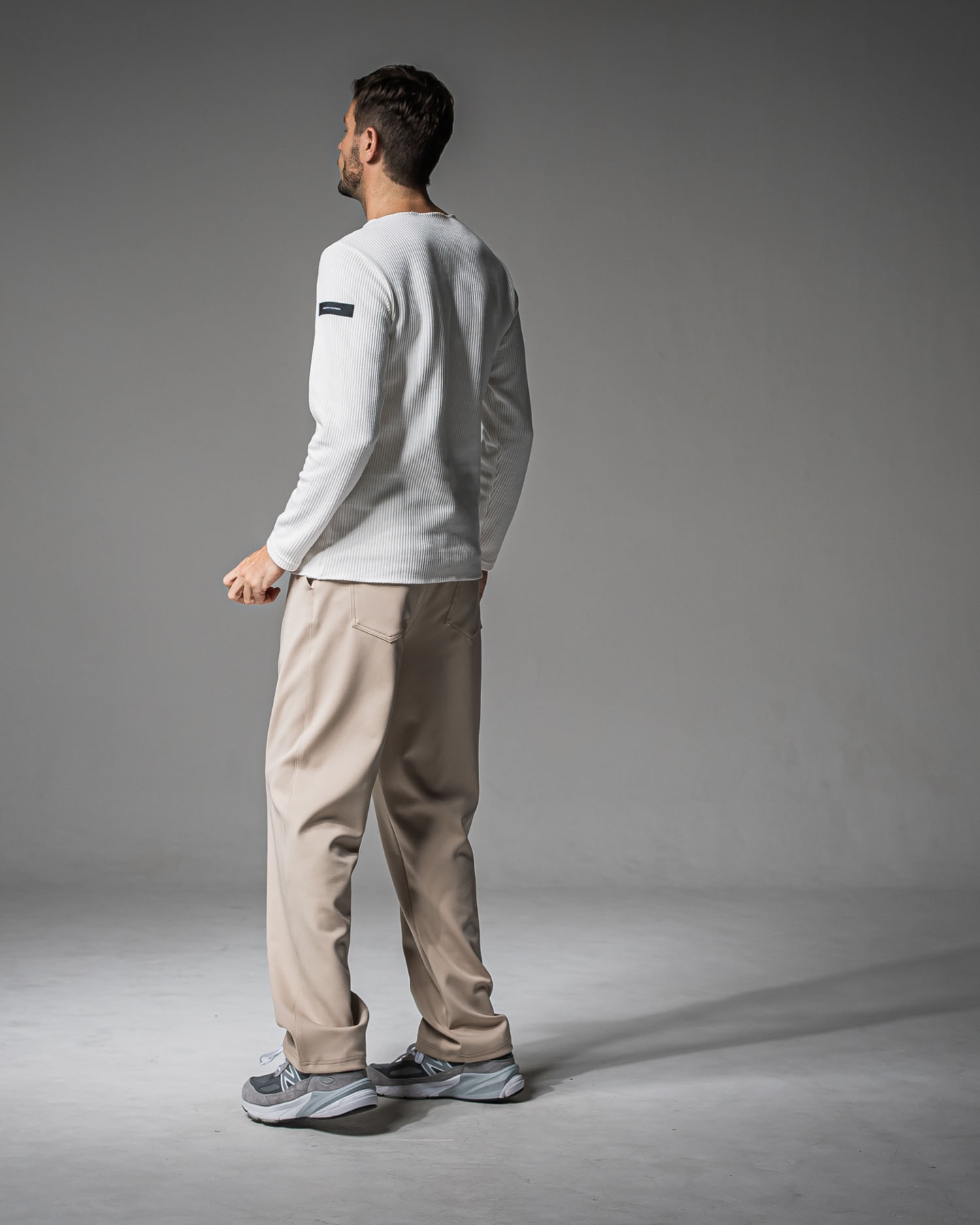 CHRIS　EASY WIDE TUCK PANTS