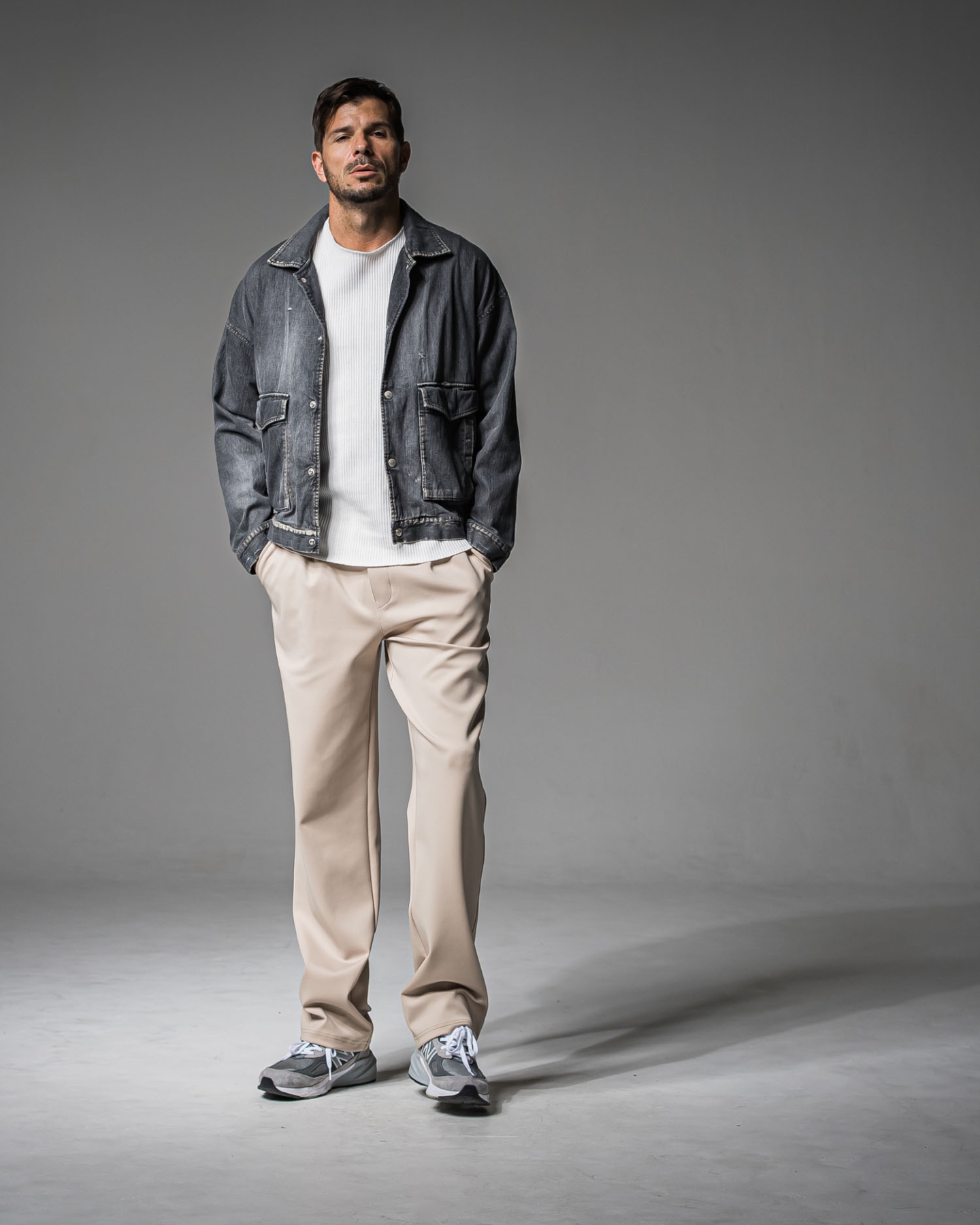 CHRIS　EASY WIDE TUCK PANTS