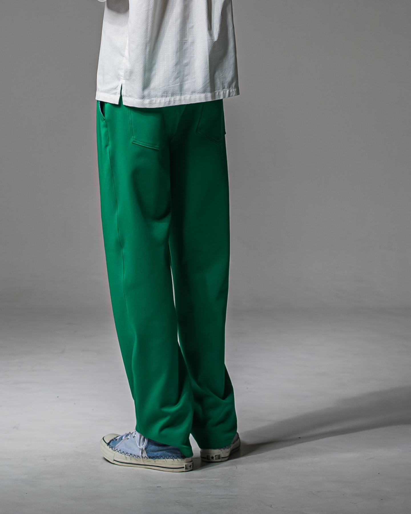 CHRIS　EASY WIDE TUCK PANTS