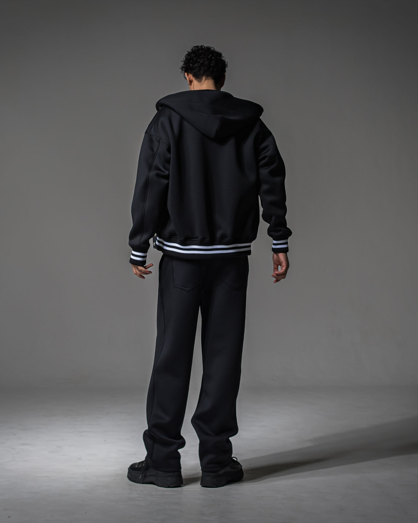 CHRIS　EASY WIDE TUCK PANTS