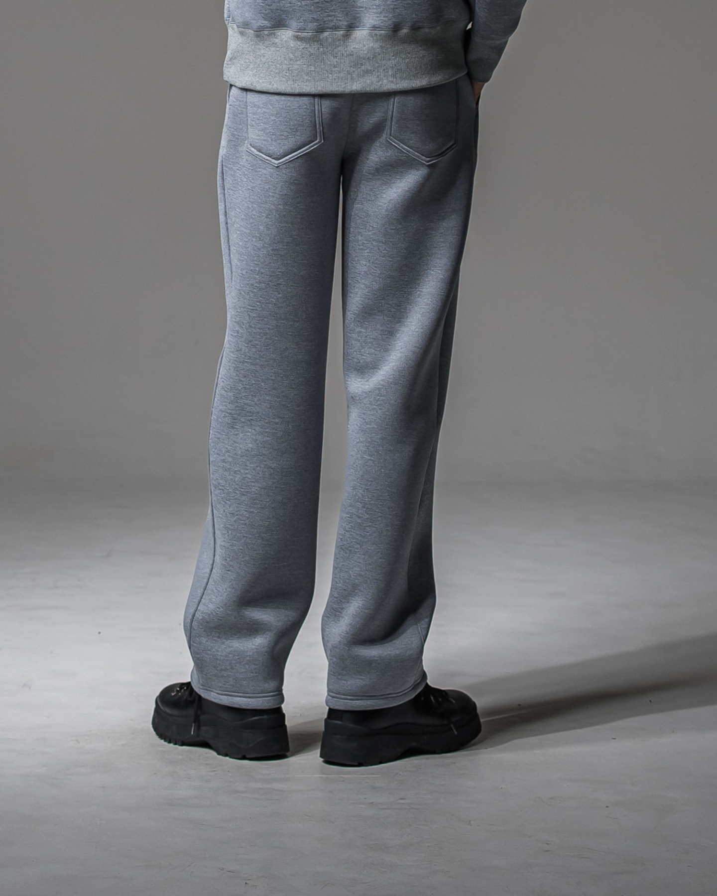 CHRIS　EASY WIDE TUCK PANTS