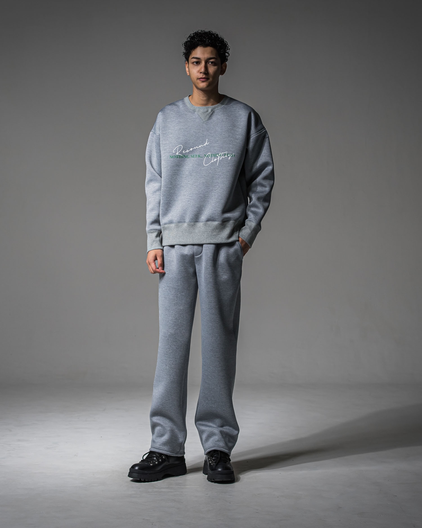 CHRIS　EASY WIDE TUCK PANTS