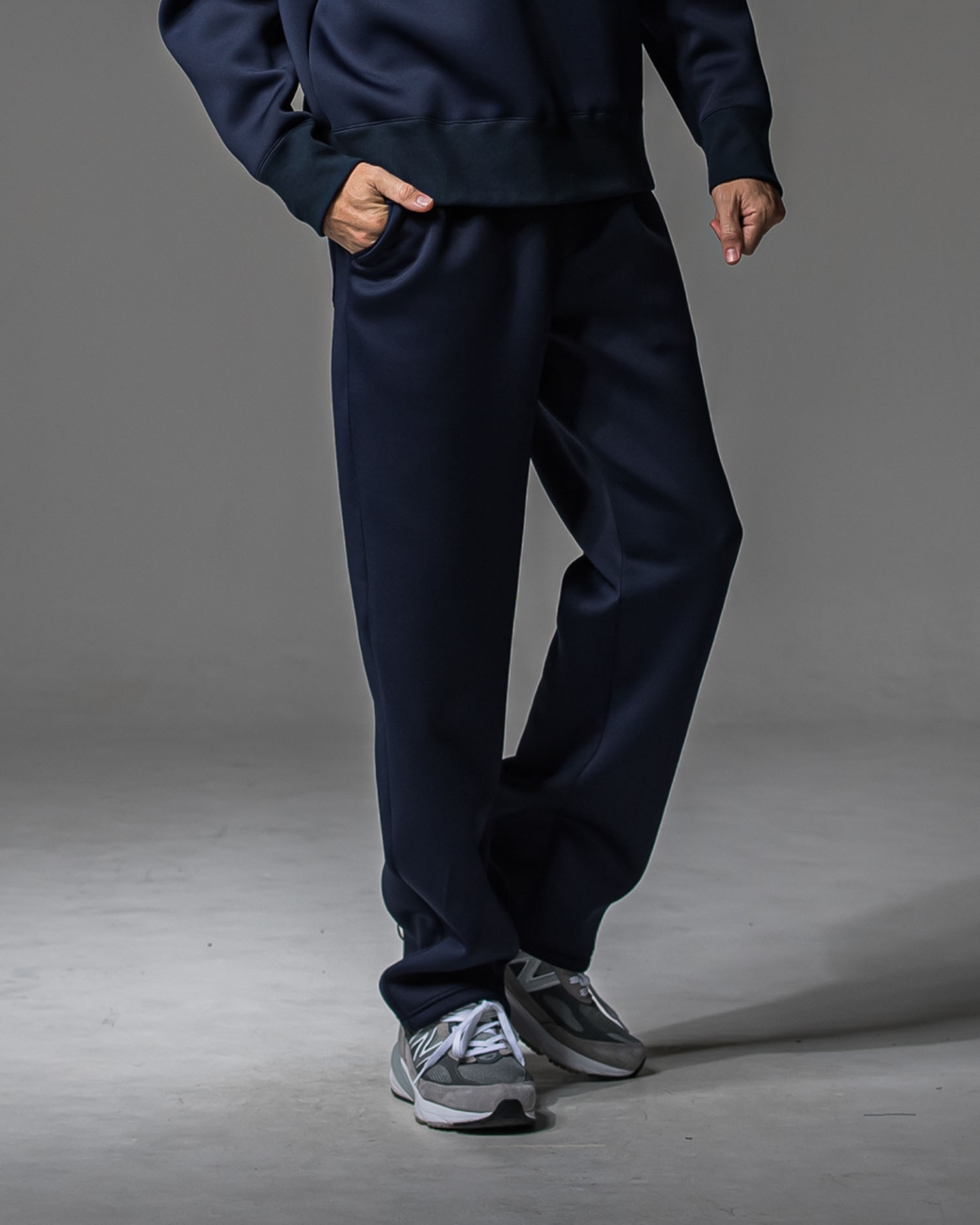 CHRIS　EASY WIDE TUCK PANTS