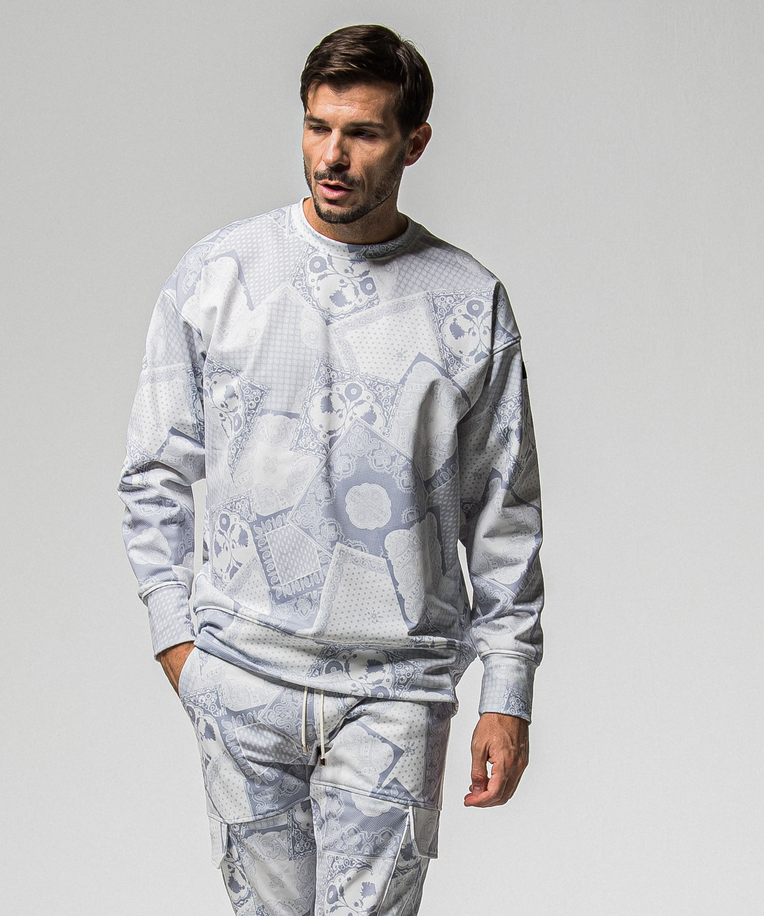 paisley  back fleece drop　trainer