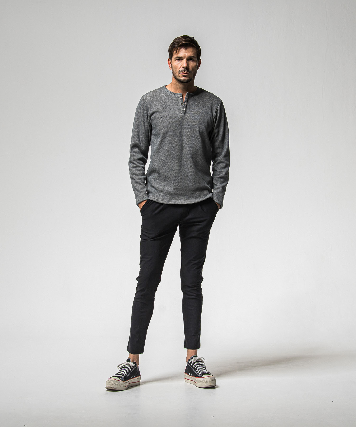 CHRIS　EASY HEAT TUCK PANTS