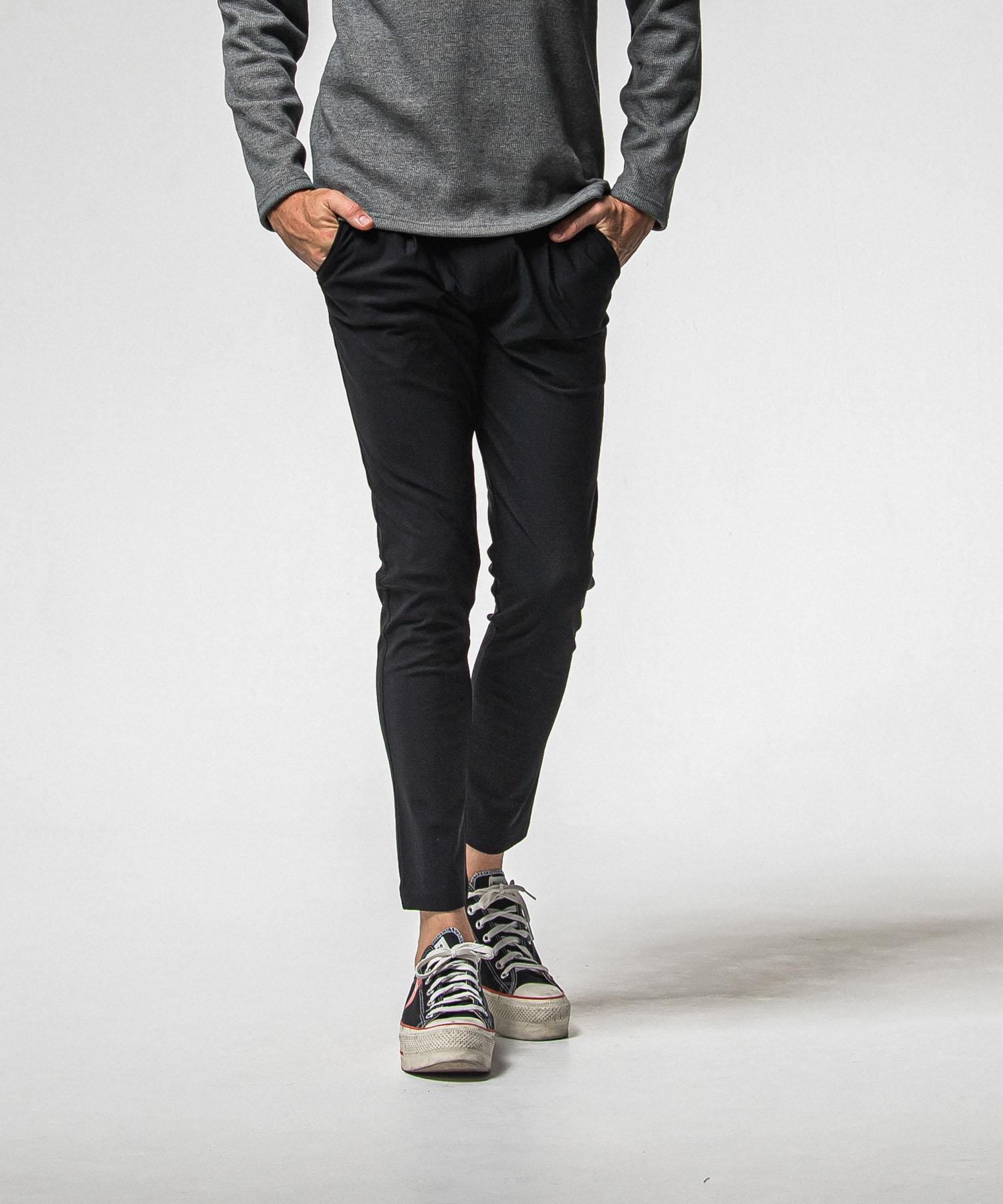 CHRIS　EASY HEAT TUCK PANTS