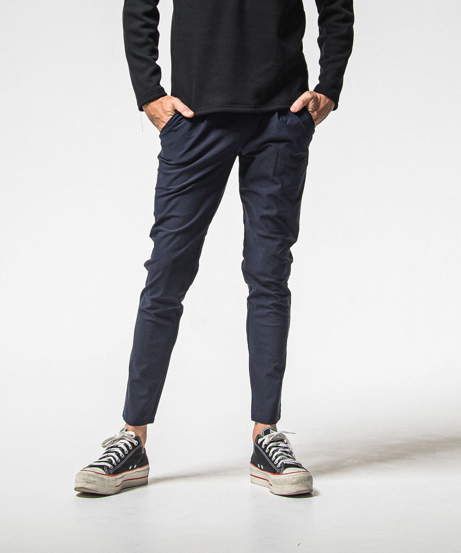 CHRIS　EASY HEAT TUCK PANTS