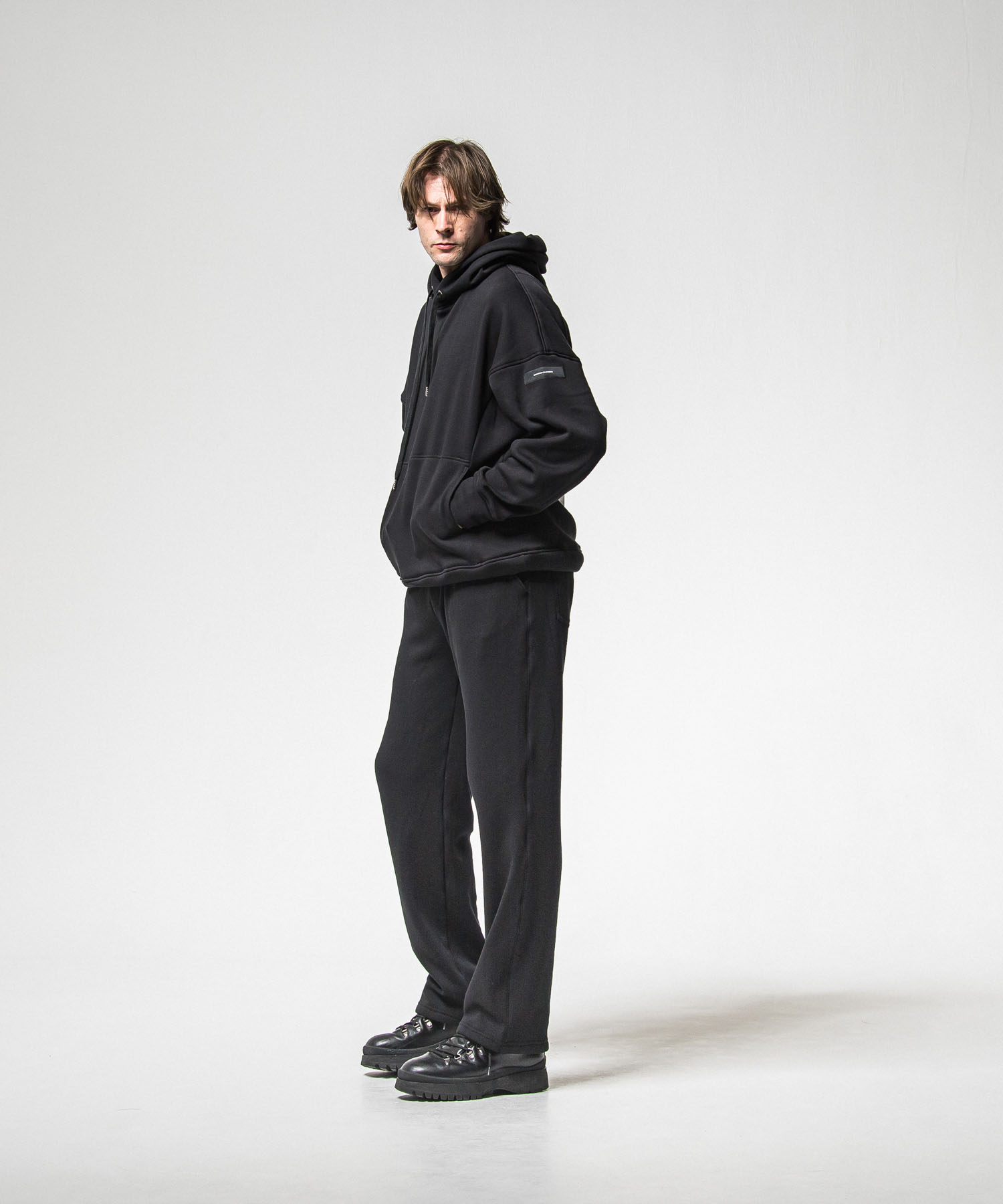   velours fleece　WIDE TUCK PANTS