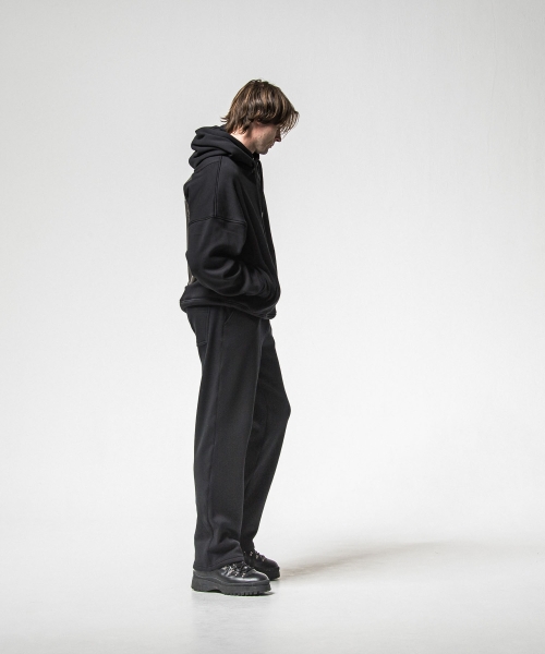   velours fleece　WIDE TUCK PANTS