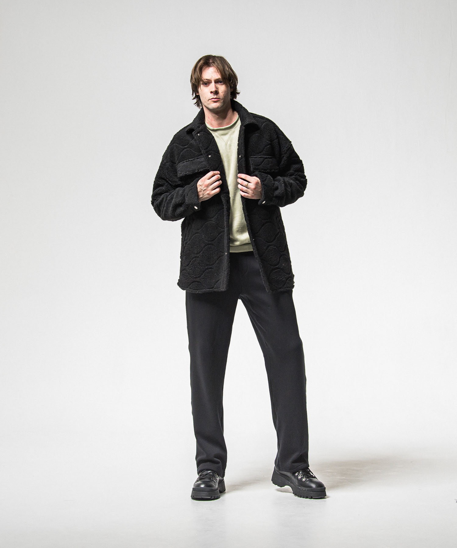   velours fleece　WIDE TUCK PANTS