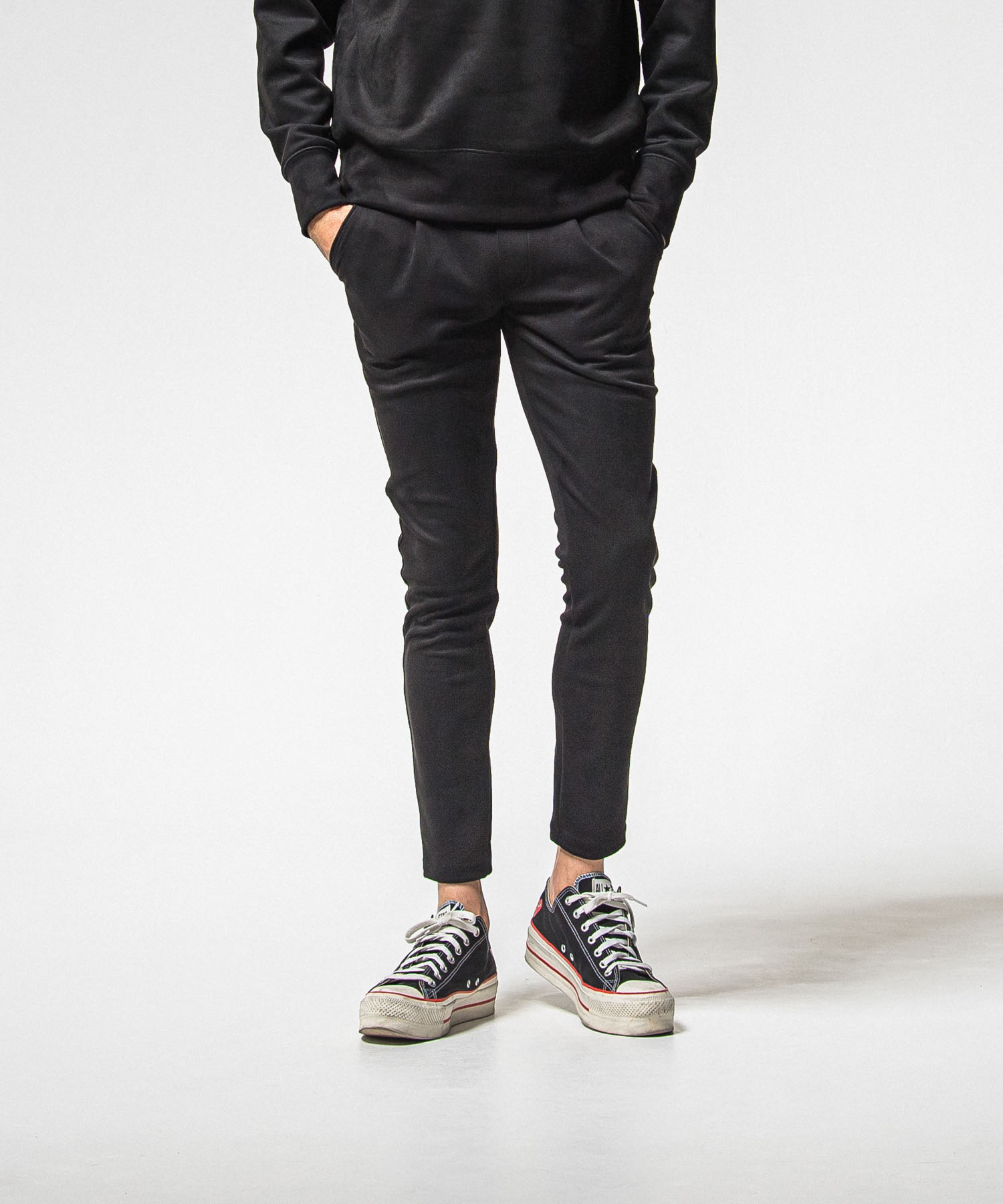 CHRIS　EASY suede TUCK PANTS