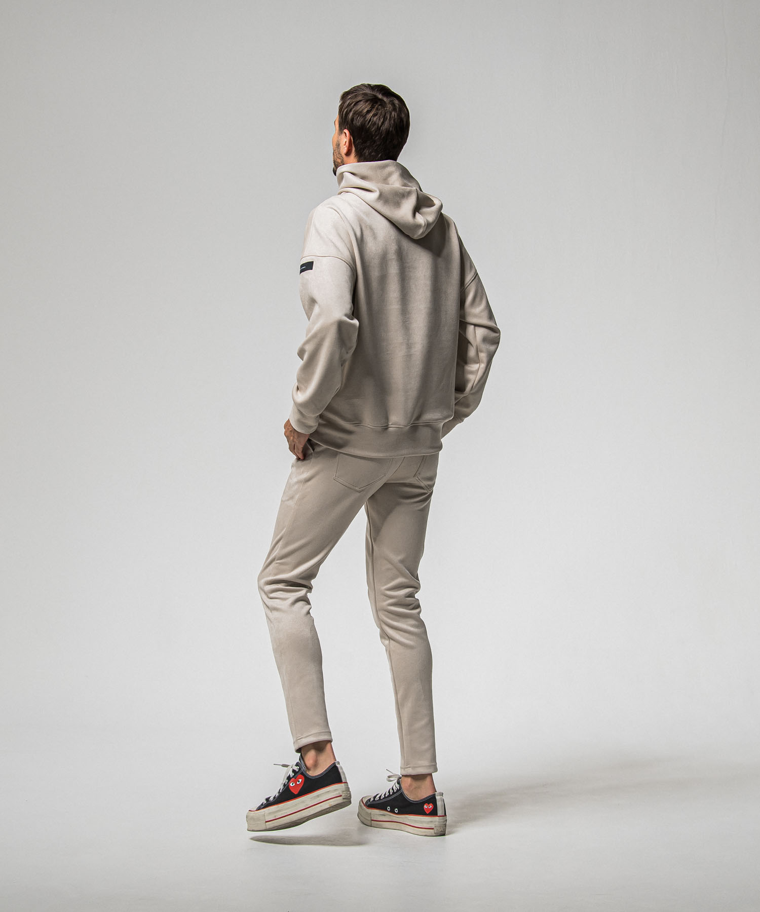 CHRIS　EASY suede TUCK PANTS