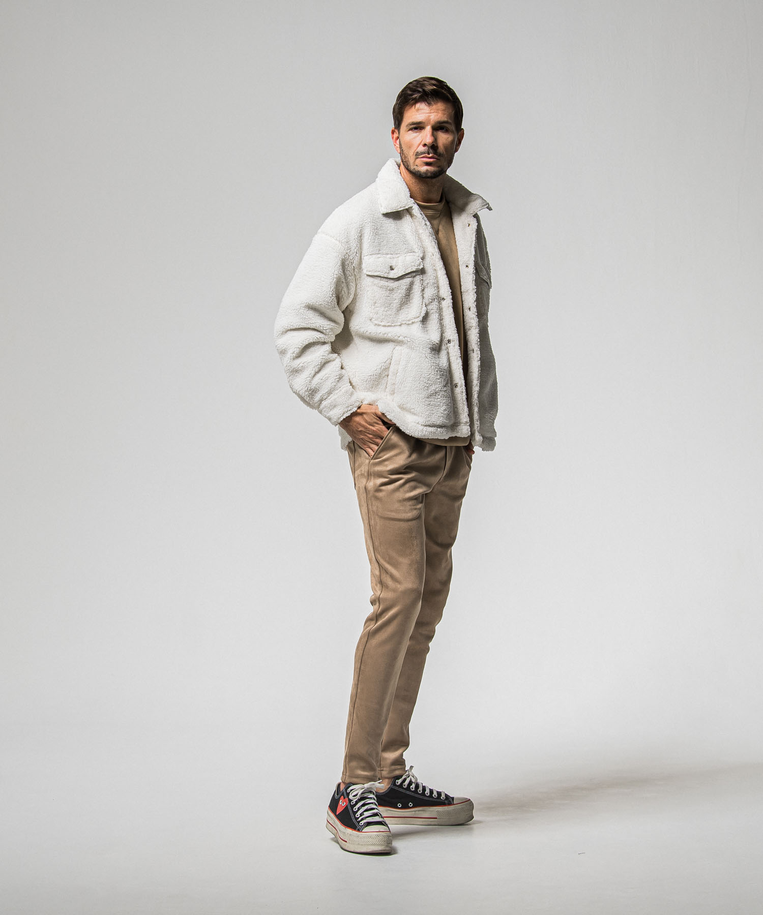 CHRIS　EASY suede TUCK PANTS