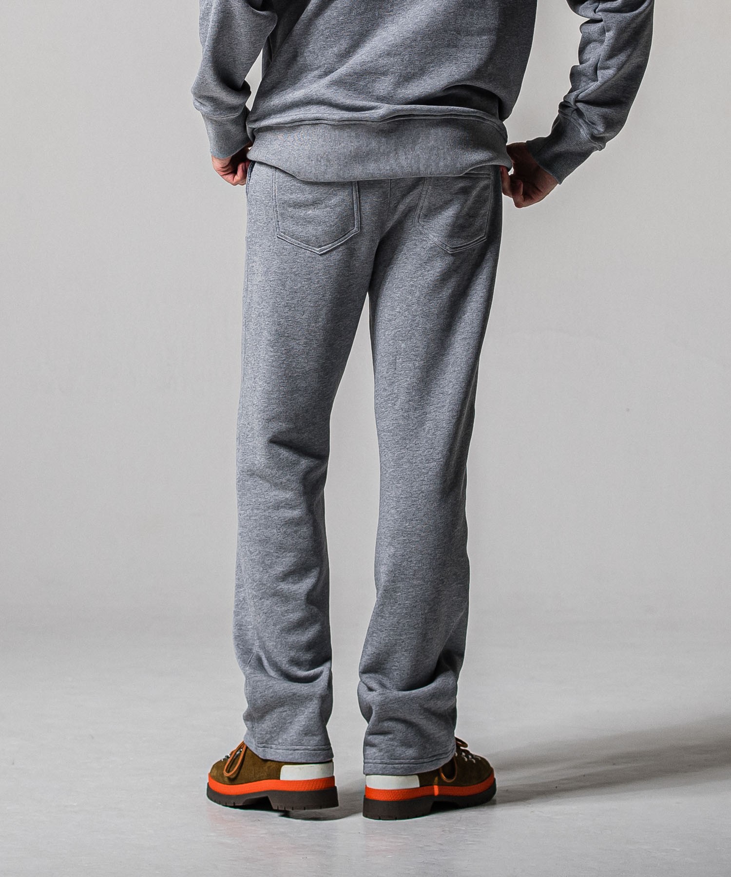 HF URAKE WIDE TUCK PANTS