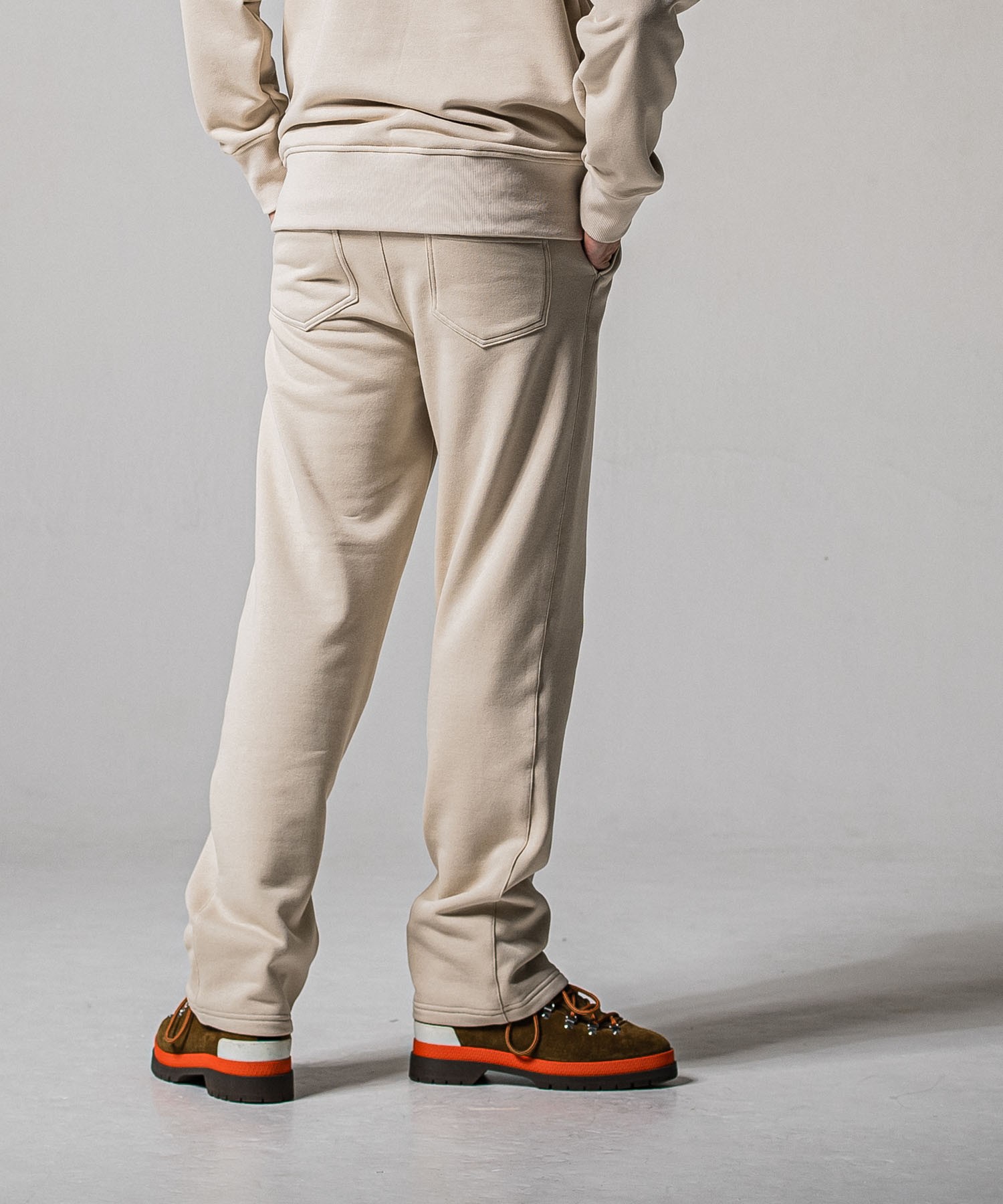 HF URAKE WIDE TUCK PANTS