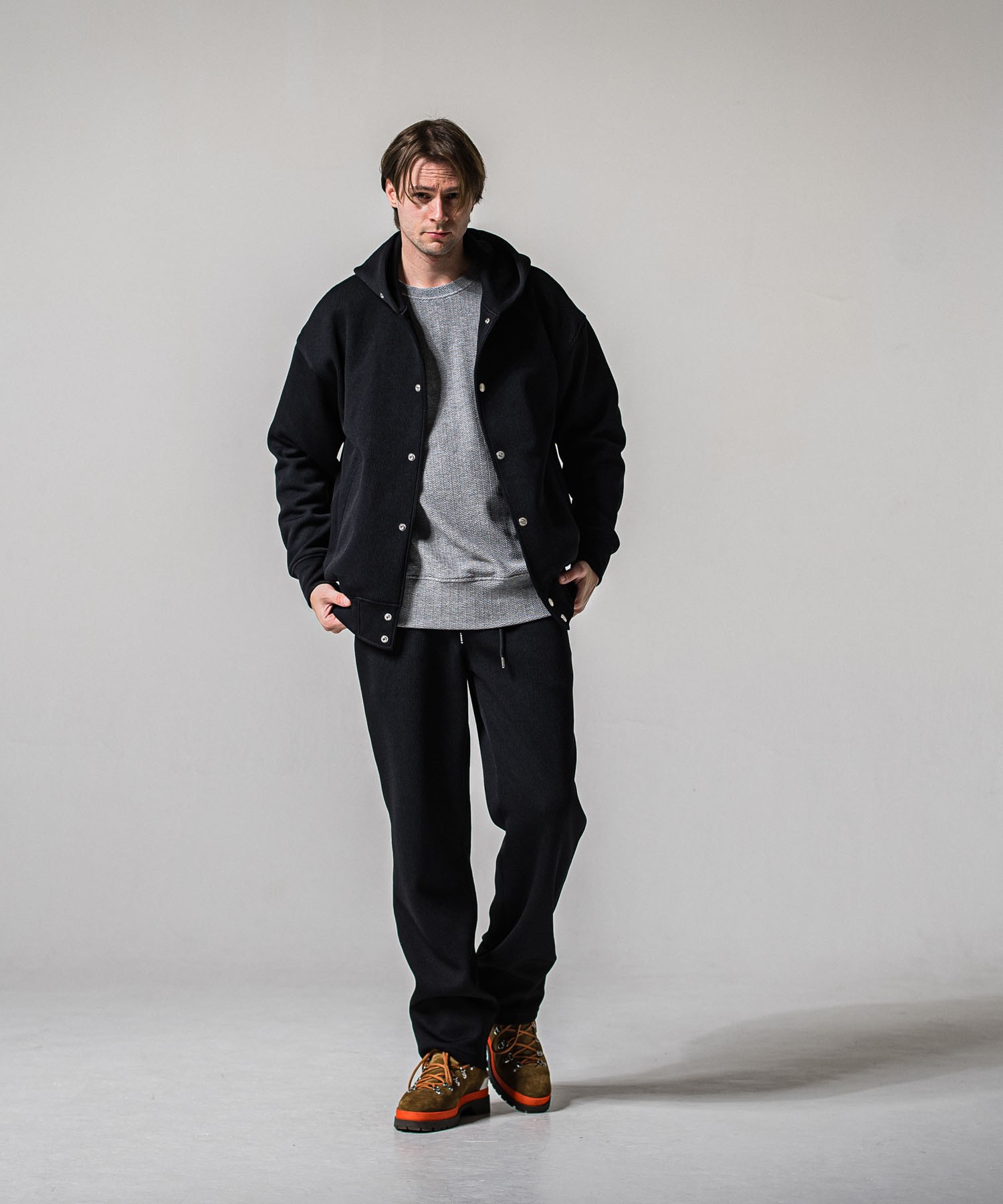 AZE  WIDE TUCK PANTS