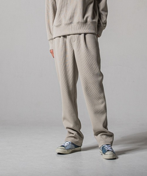 AZE  WIDE TUCK PANTS