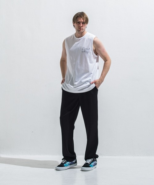 SEMI WIDE TUCK PANTS