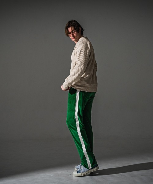 knt l loose trainer