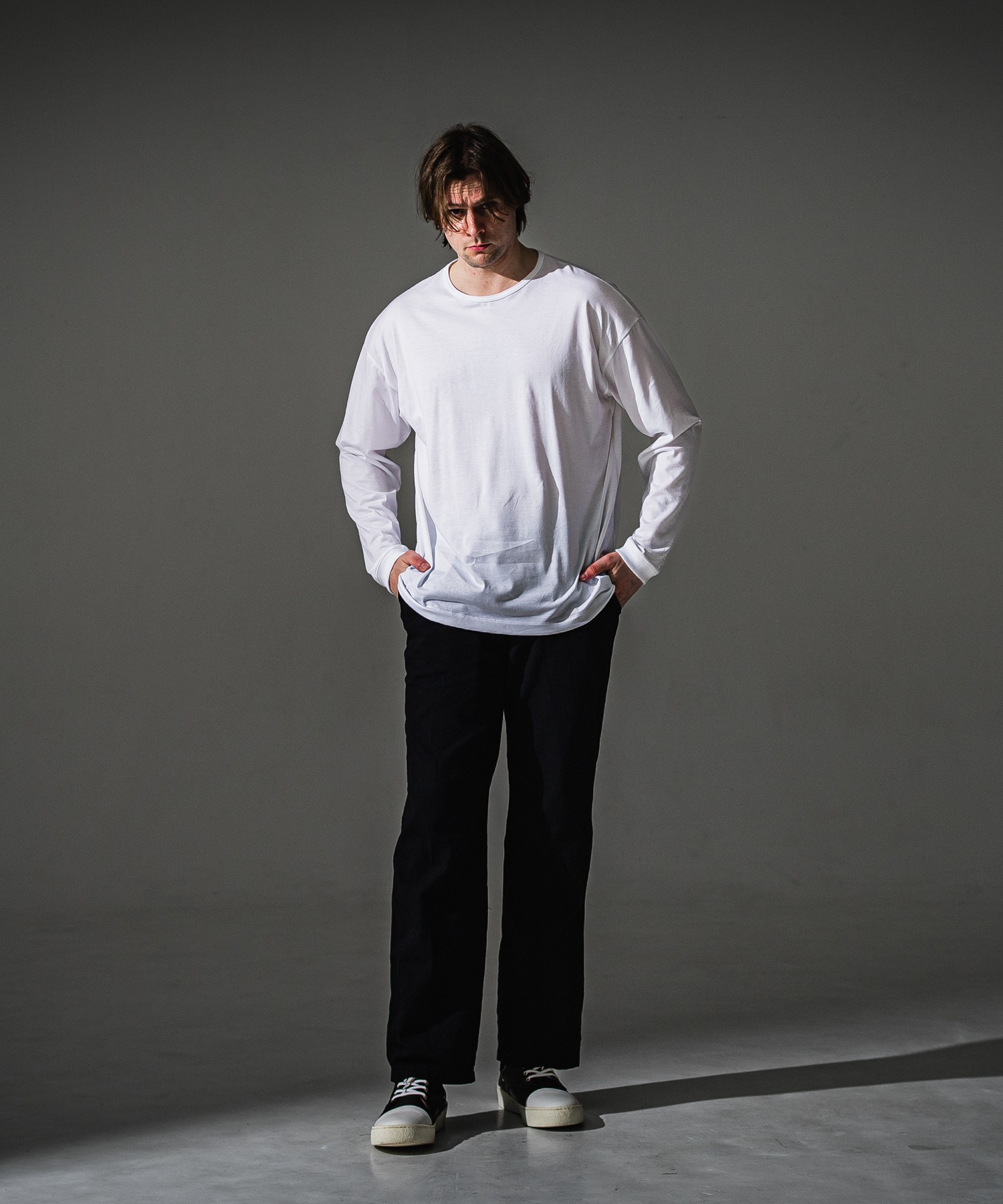 CHRIS　EASY WIDE TUCK PANTS